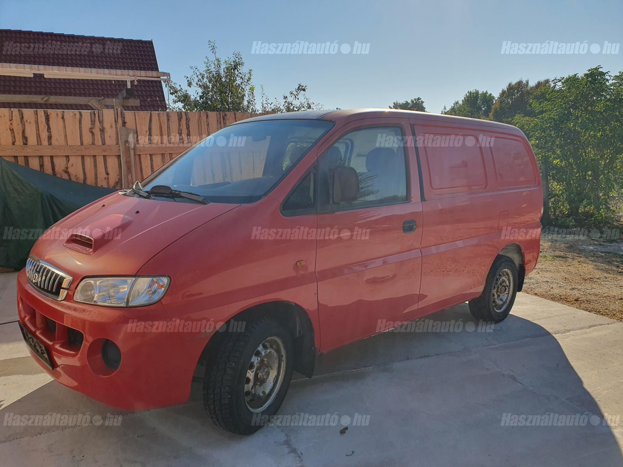 HYUNDAI H-1 2004/11 - 1
