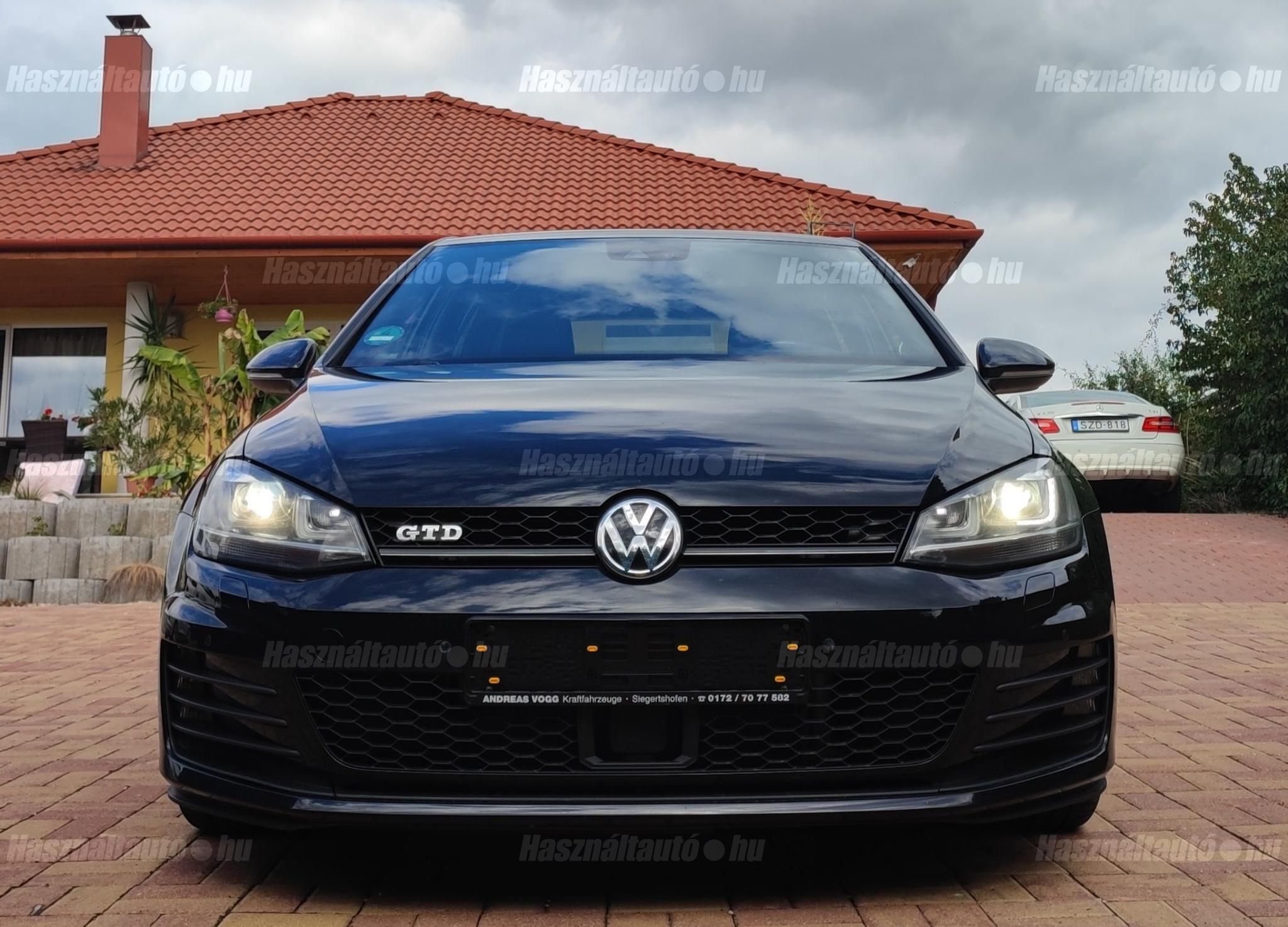 VOLKSWAGEN GOLF 2014/3 - 1