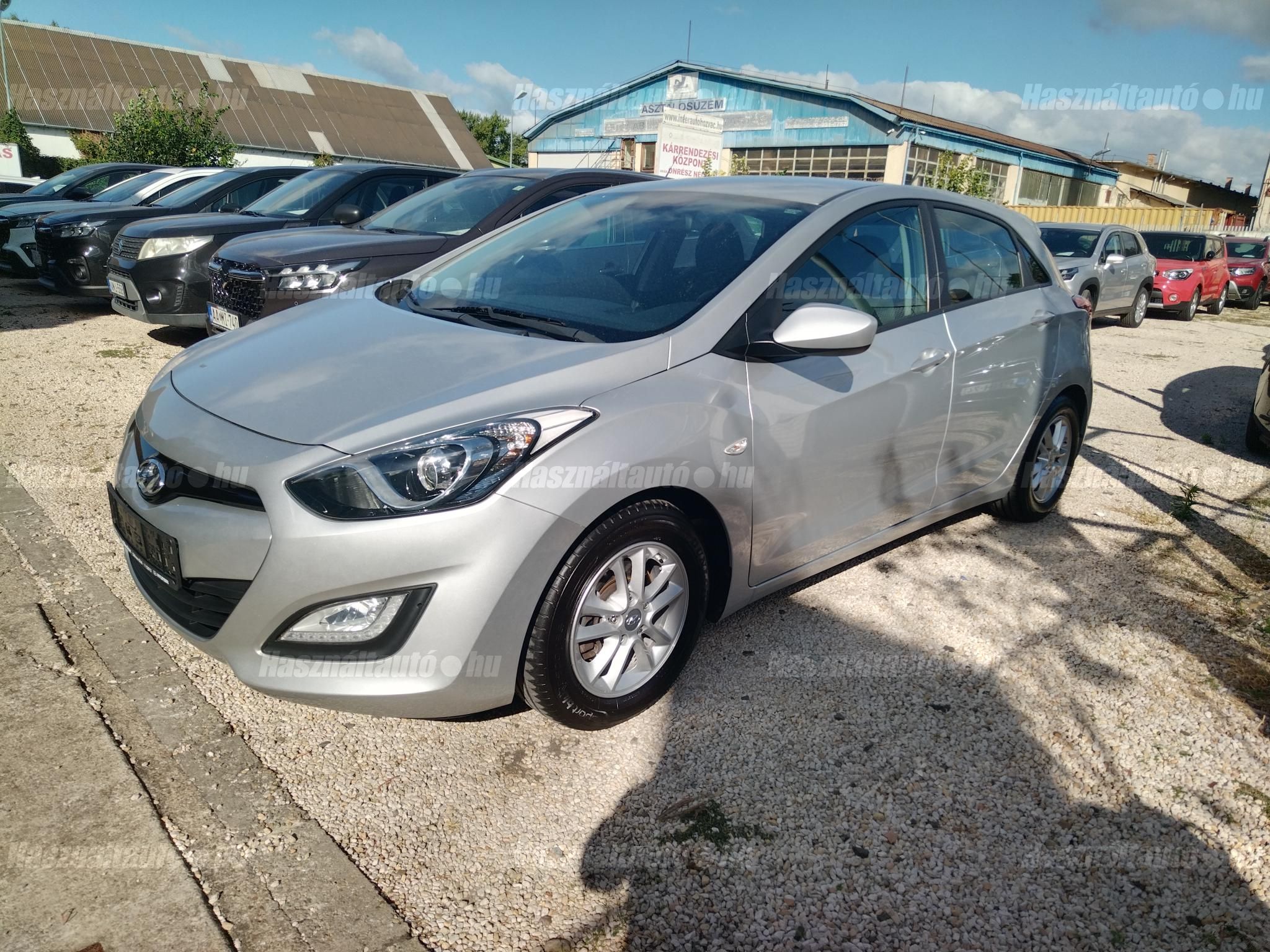 HYUNDAI I30 2014/10 - 1