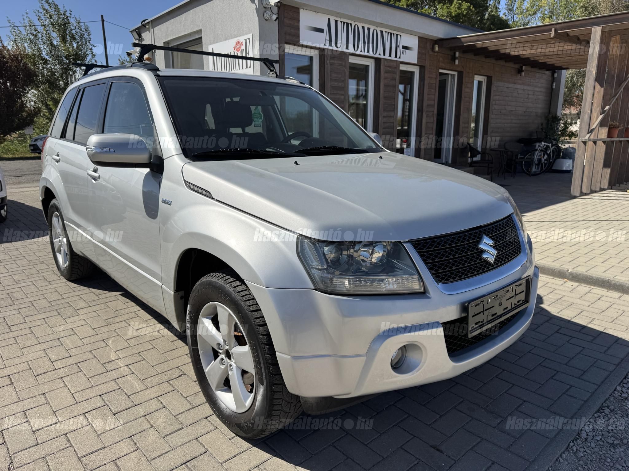 SUZUKI GRAND VITARA 2010/2 - 1