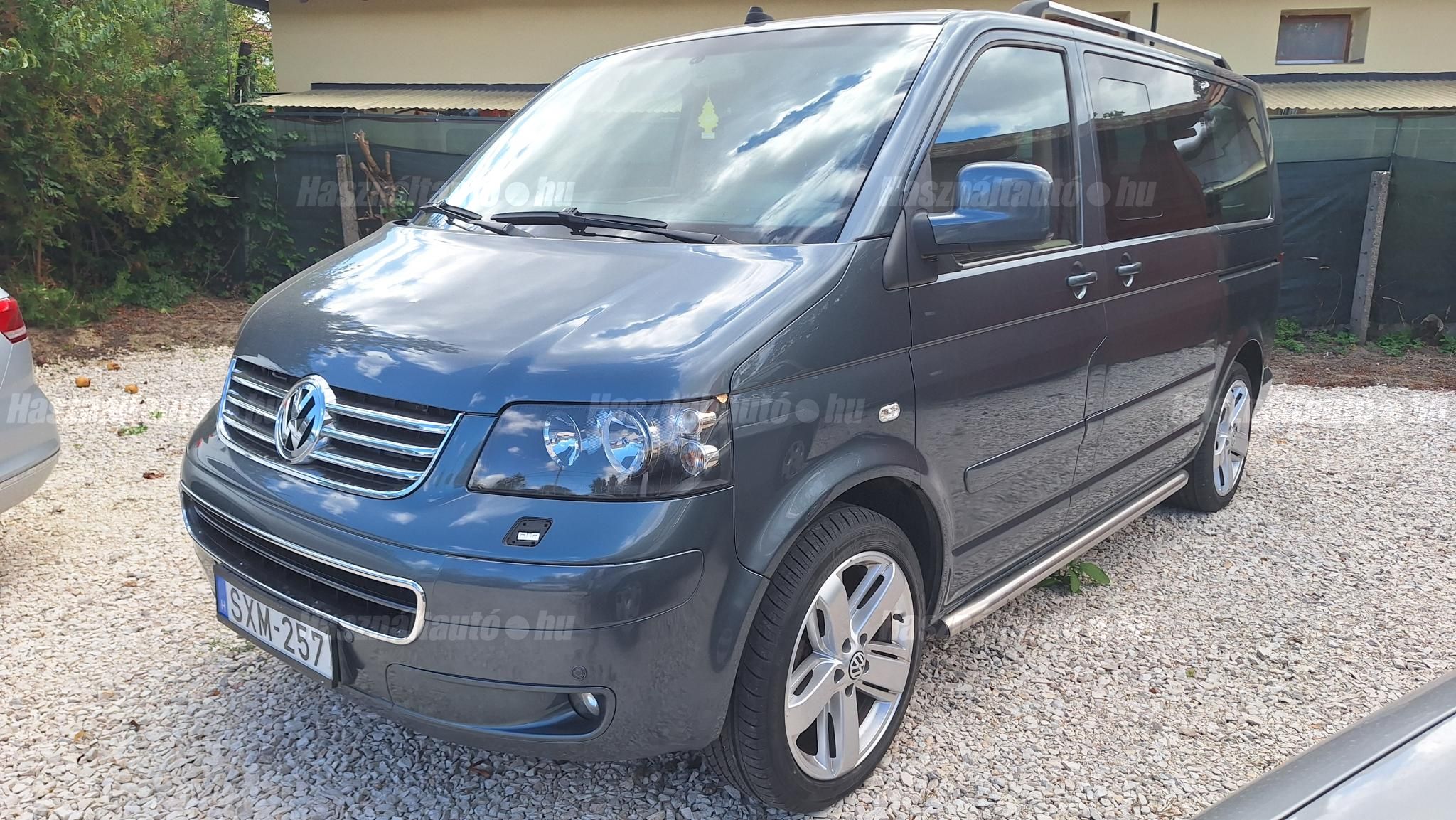 VOLKSWAGEN MULTIVAN 2007/9 - 1