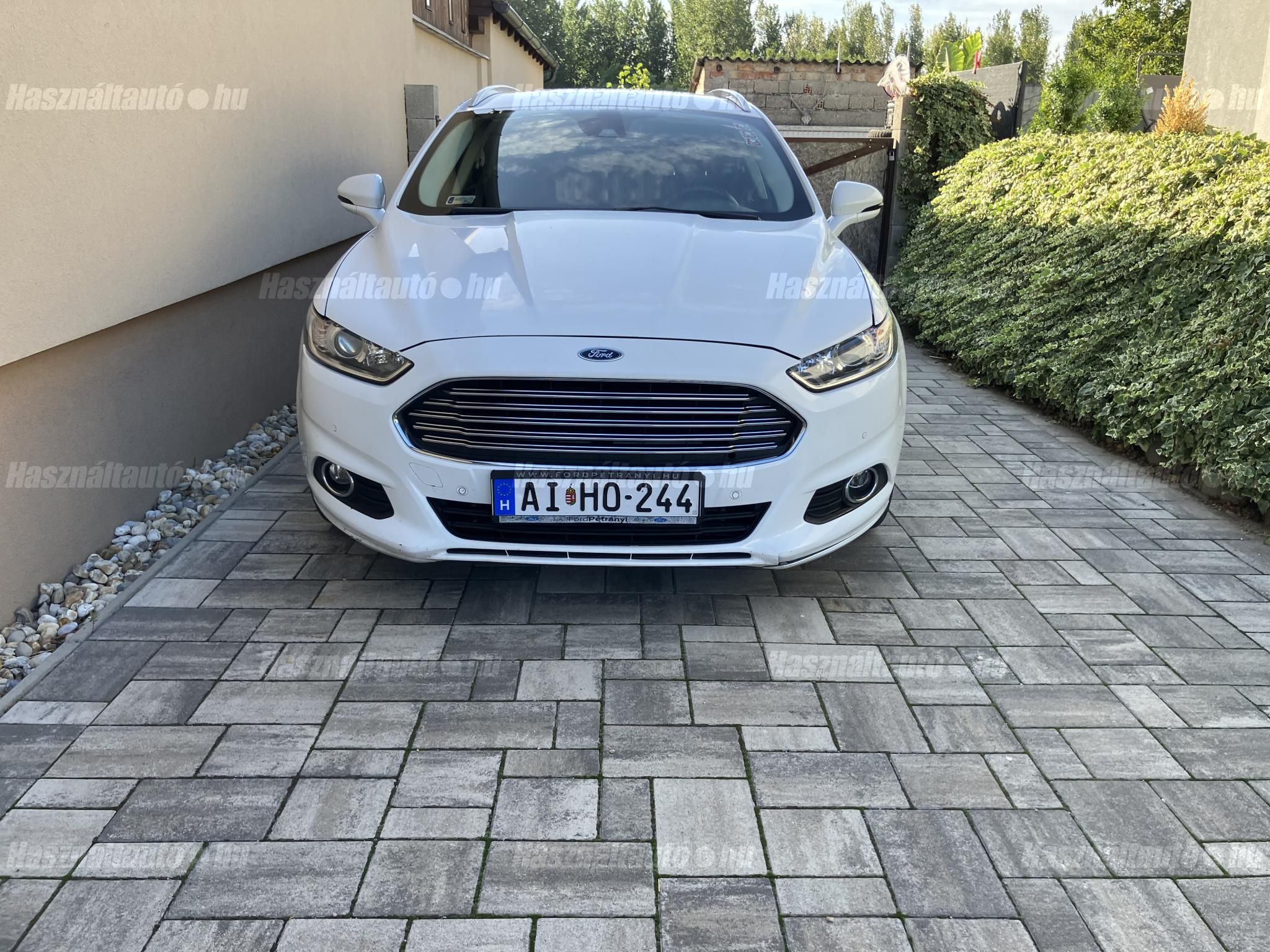 FORD MONDEO 2015/6 - 1
