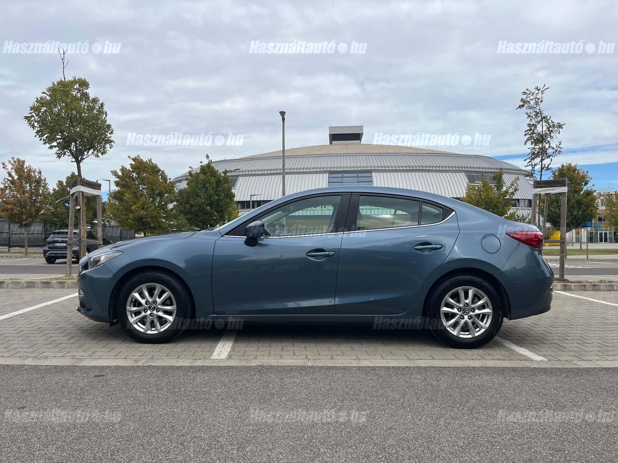 MAZDA 3 2016/9 - 1