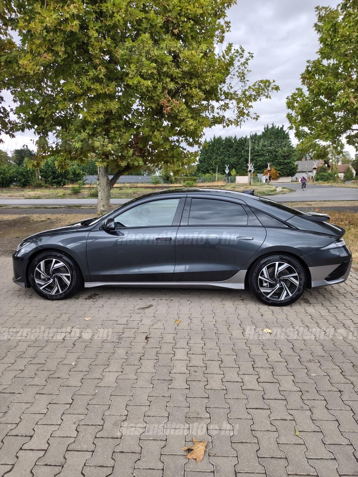 HYUNDAI IONIQ 6 2023/8 - 1