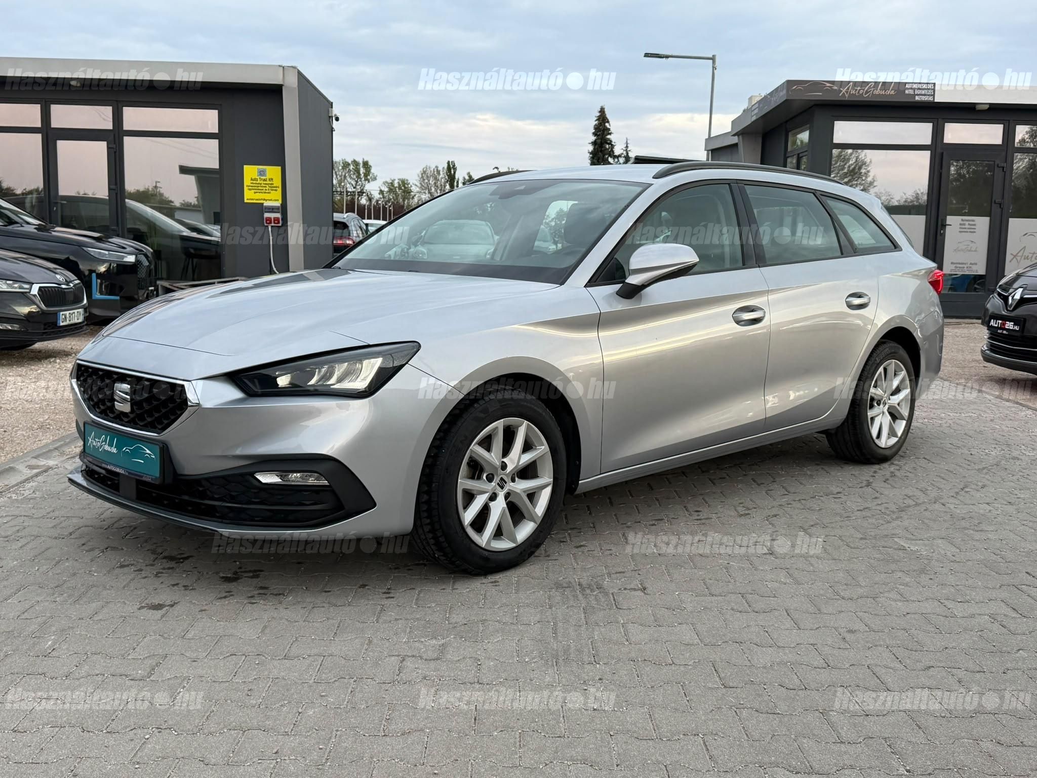 SEAT LEON 2022/11 - 1