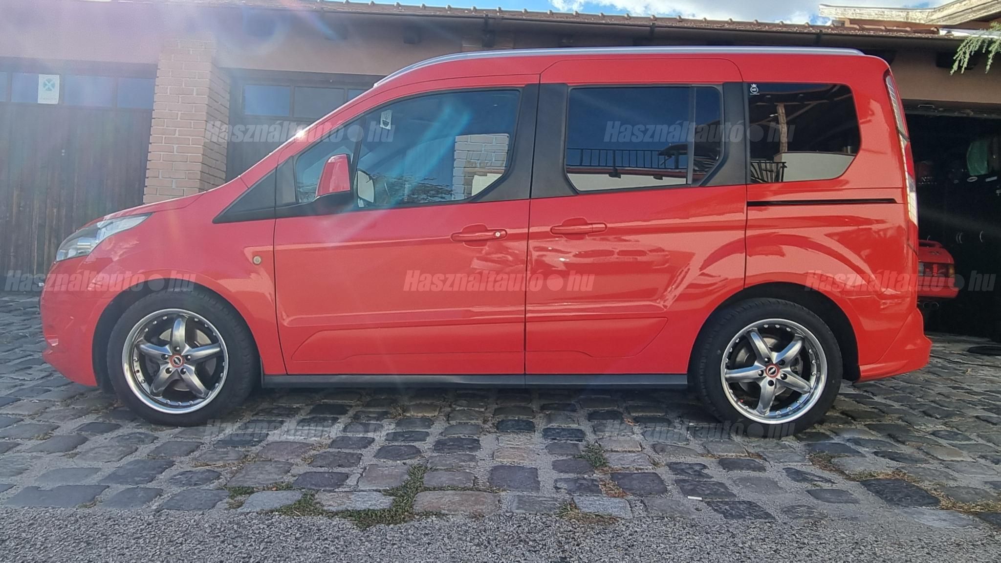 FORD TOURNEO 2017/2 - 1