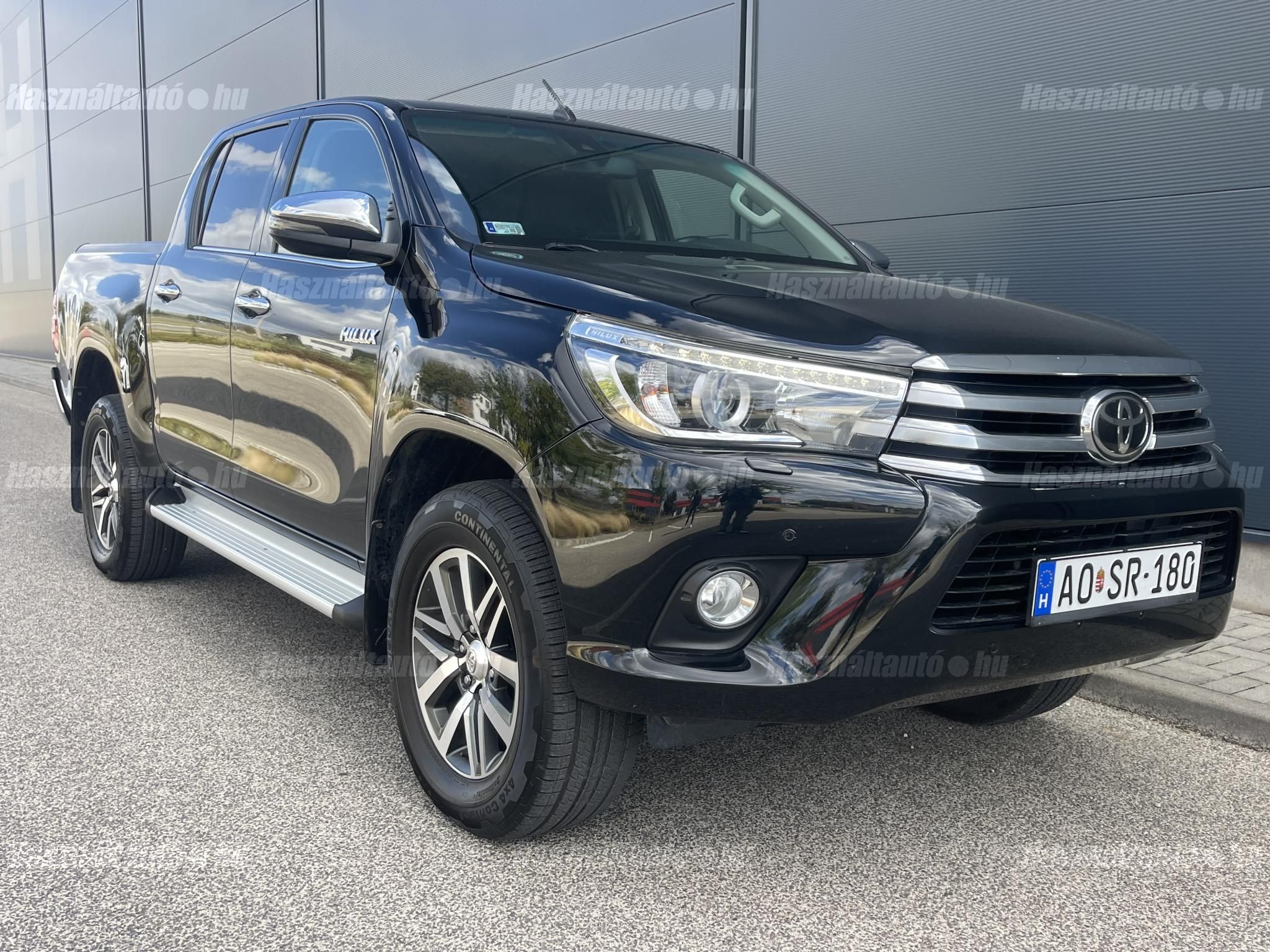 TOYOTA HILUX 2018/12 - 1