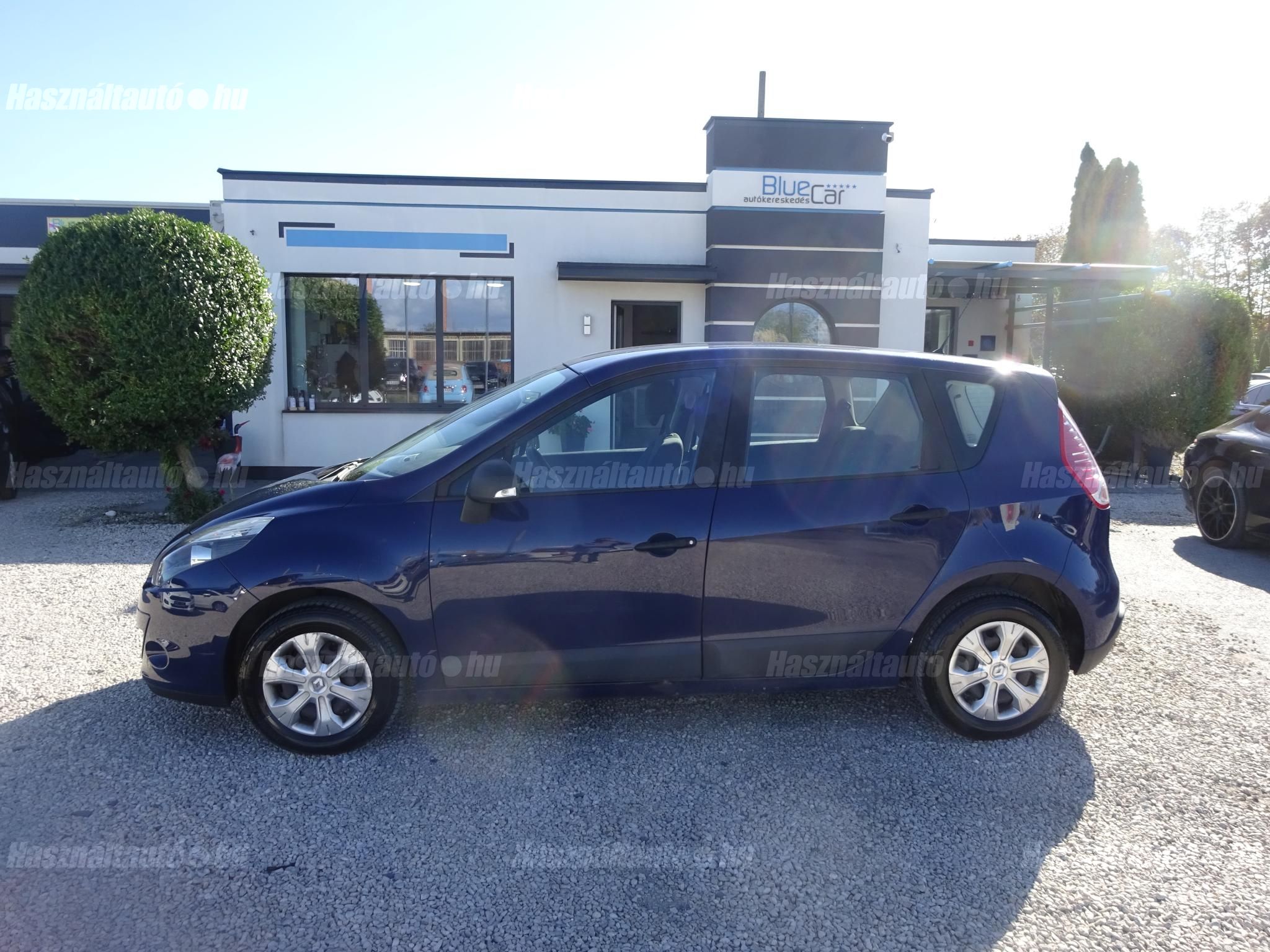 RENAULT SCENIC 2009/7 - 1