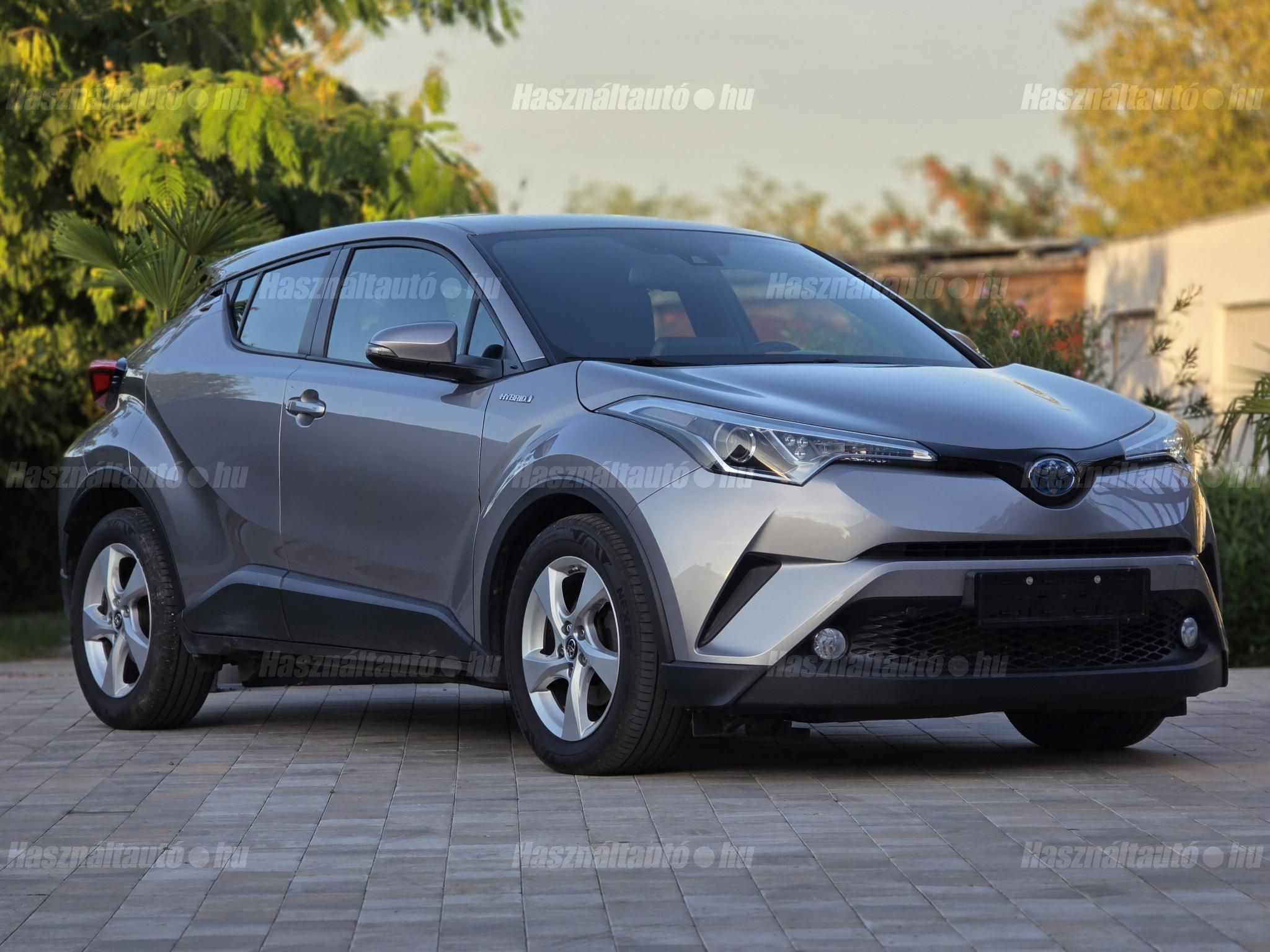 TOYOTA C-HR 2018 - 1