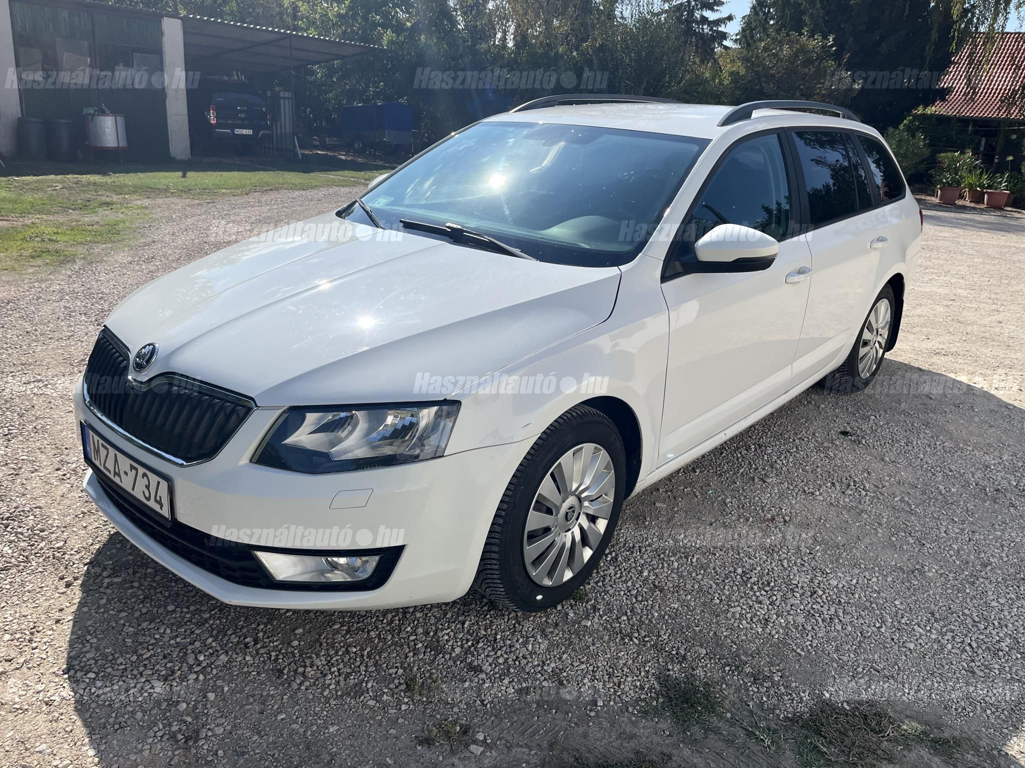 SKODA OCTAVIA 2014/12 - 1