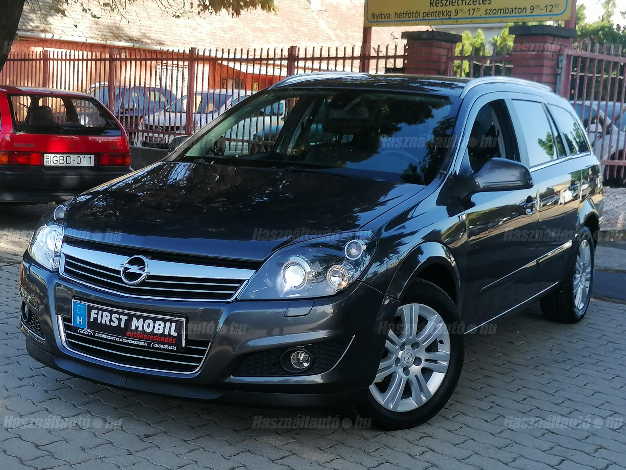 OPEL ASTRA H 2010/5 - 1