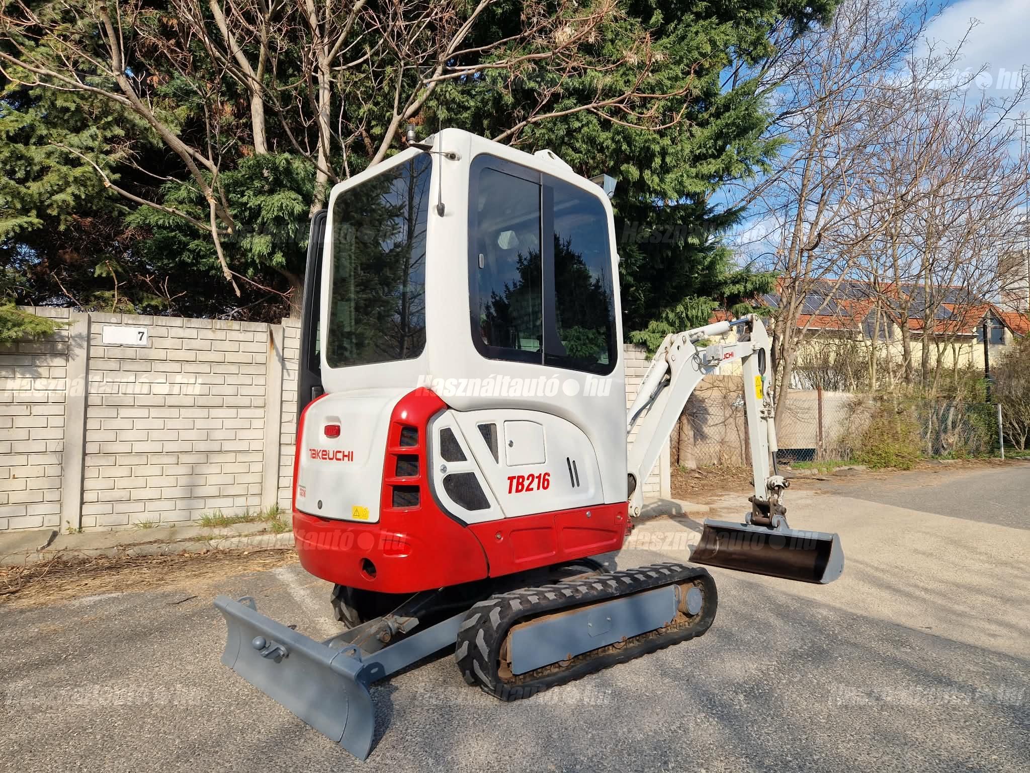 TAKEUCHI 2018/9 - 1