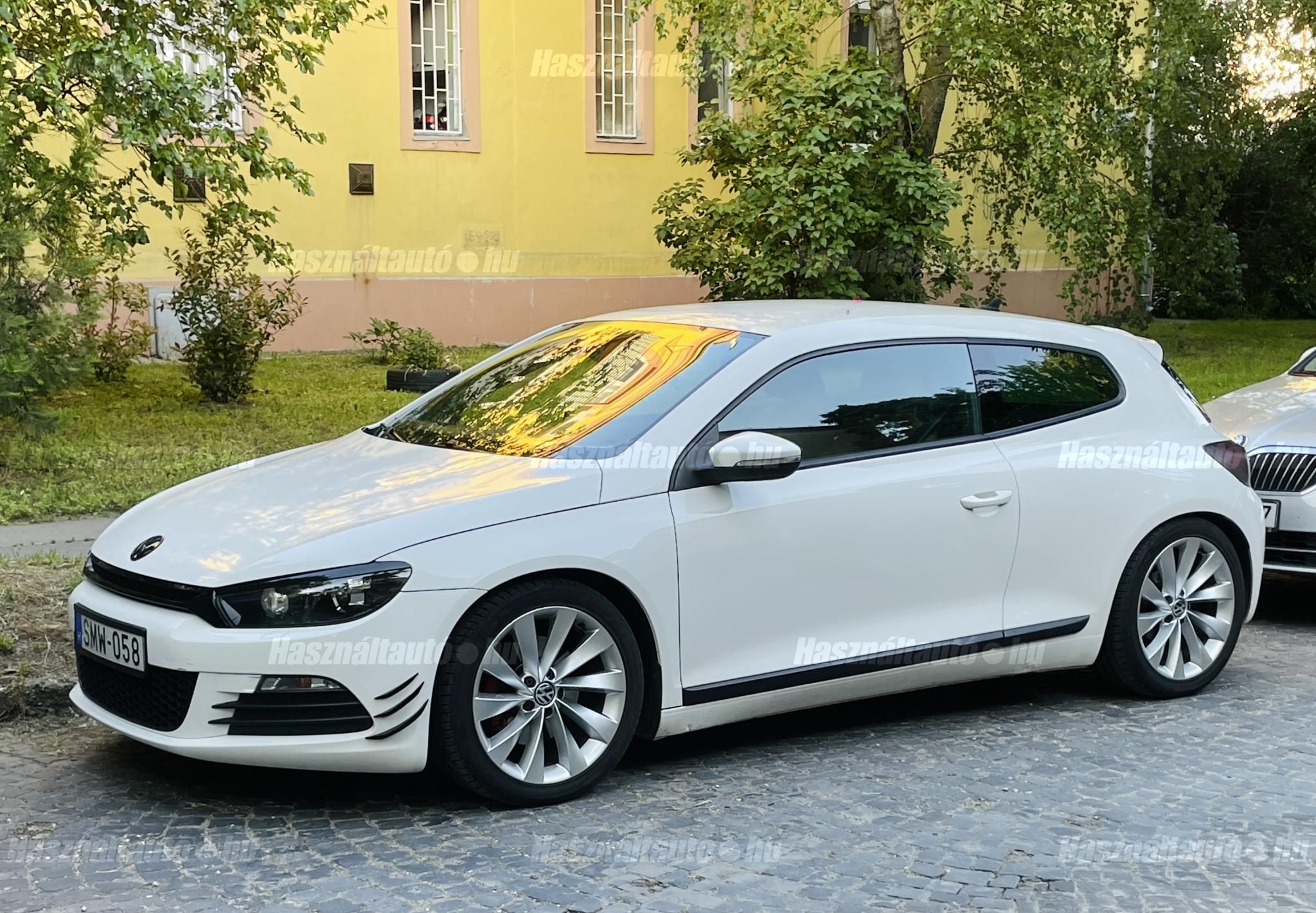 VOLKSWAGEN SCIROCCO 2009/10 - 1