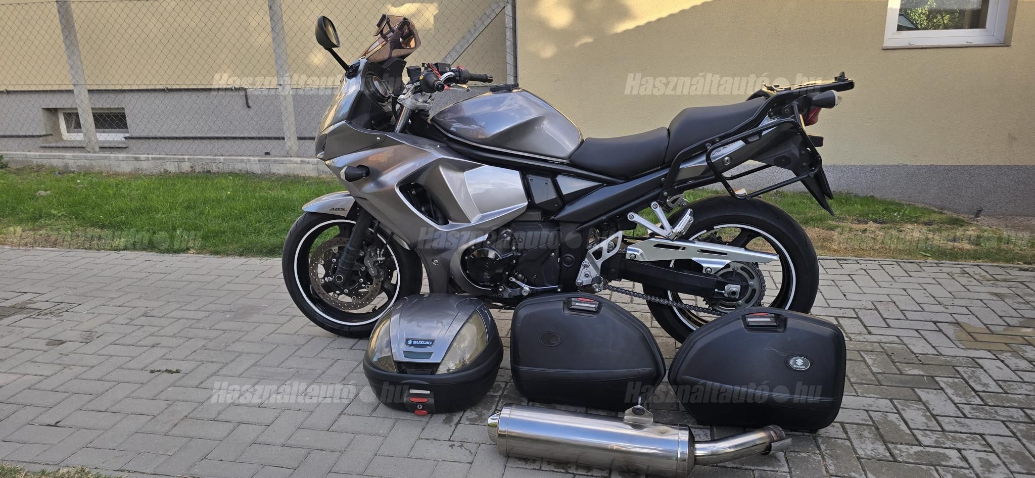 SUZUKI GSX 1250 2012/3 - 1