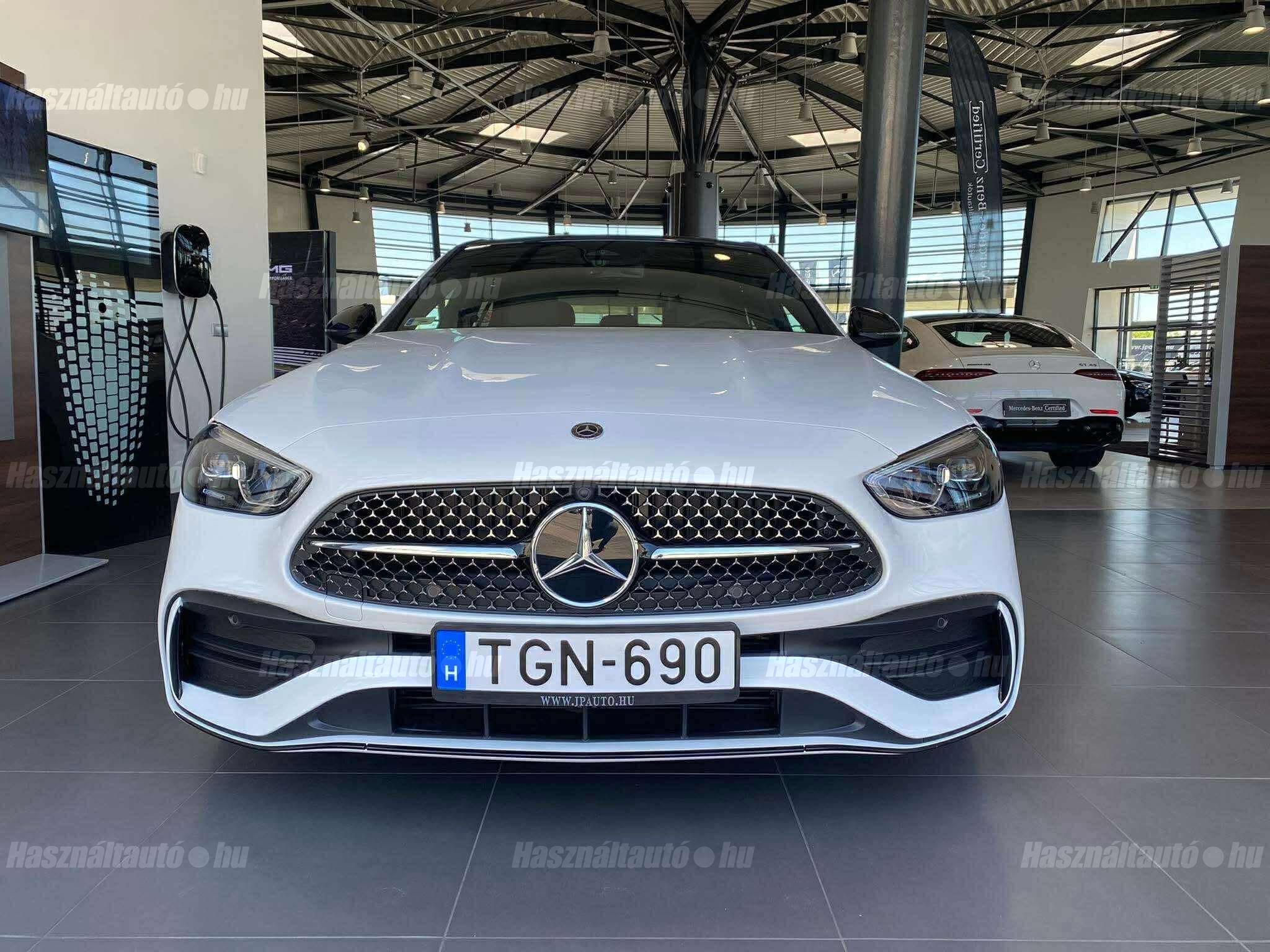 MERCEDES-BENZ C 180 2022/6 - 1