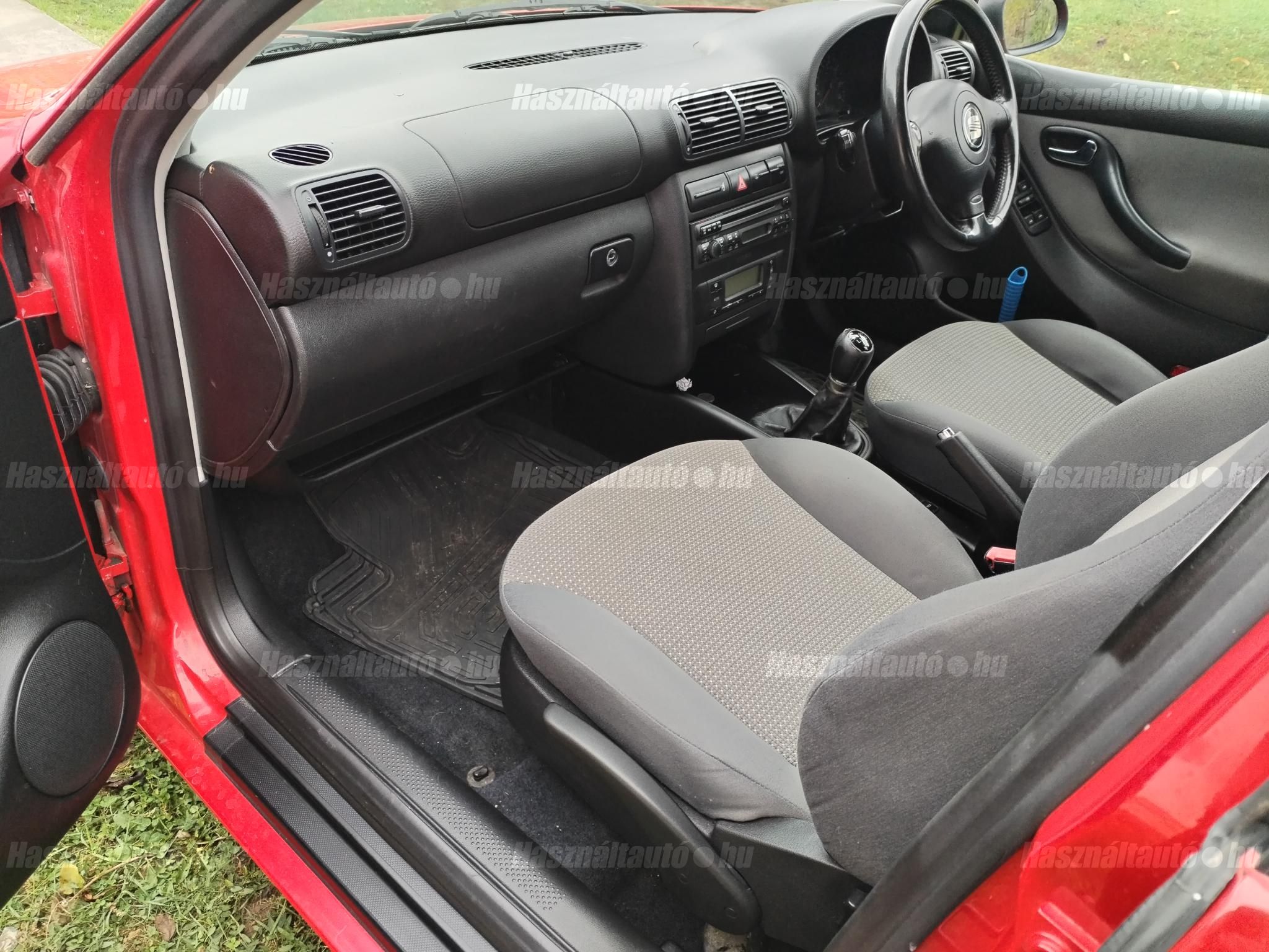 SEAT TOLEDO 2004/11 - 1