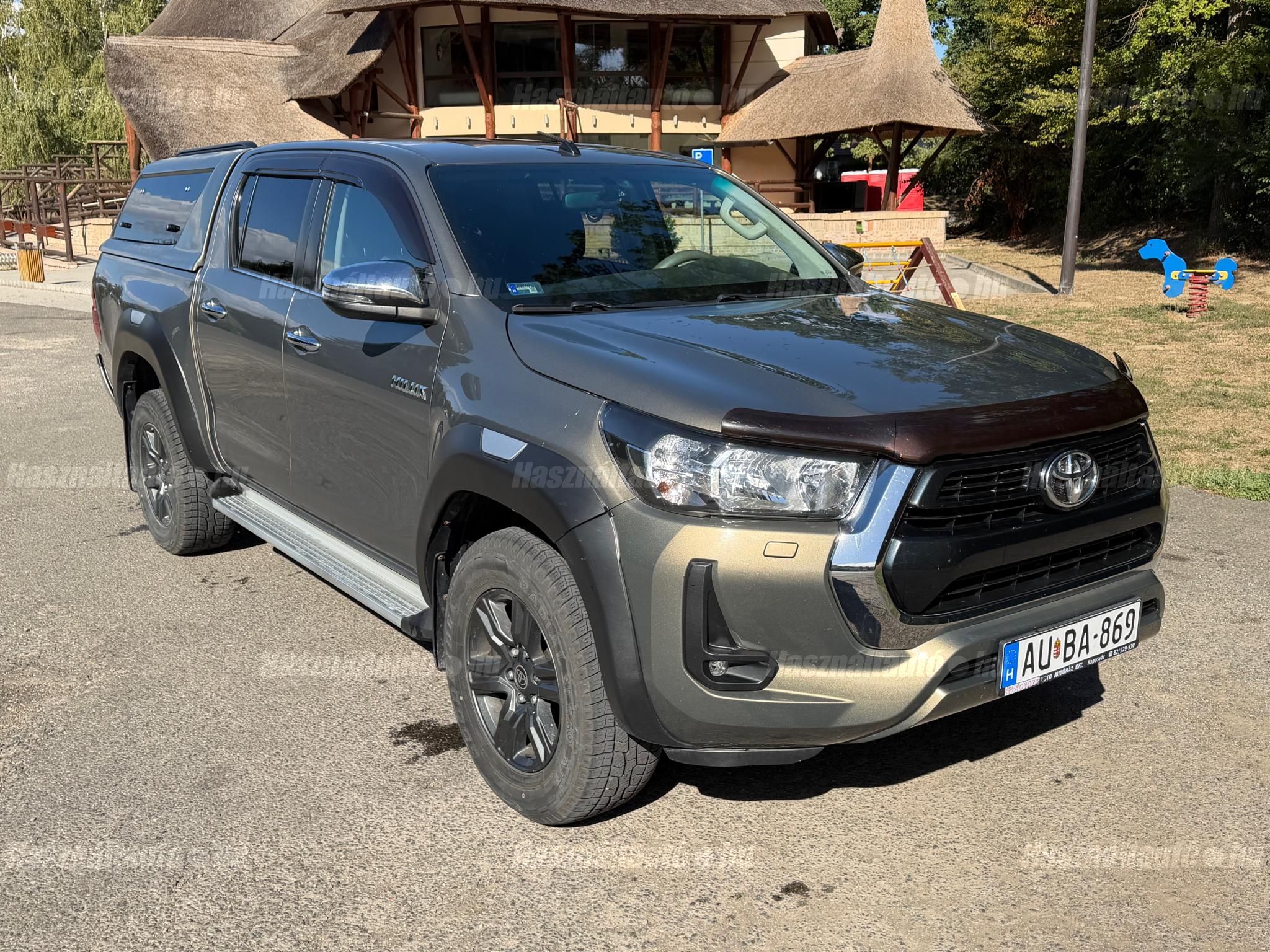TOYOTA HILUX 2021/9 - 1