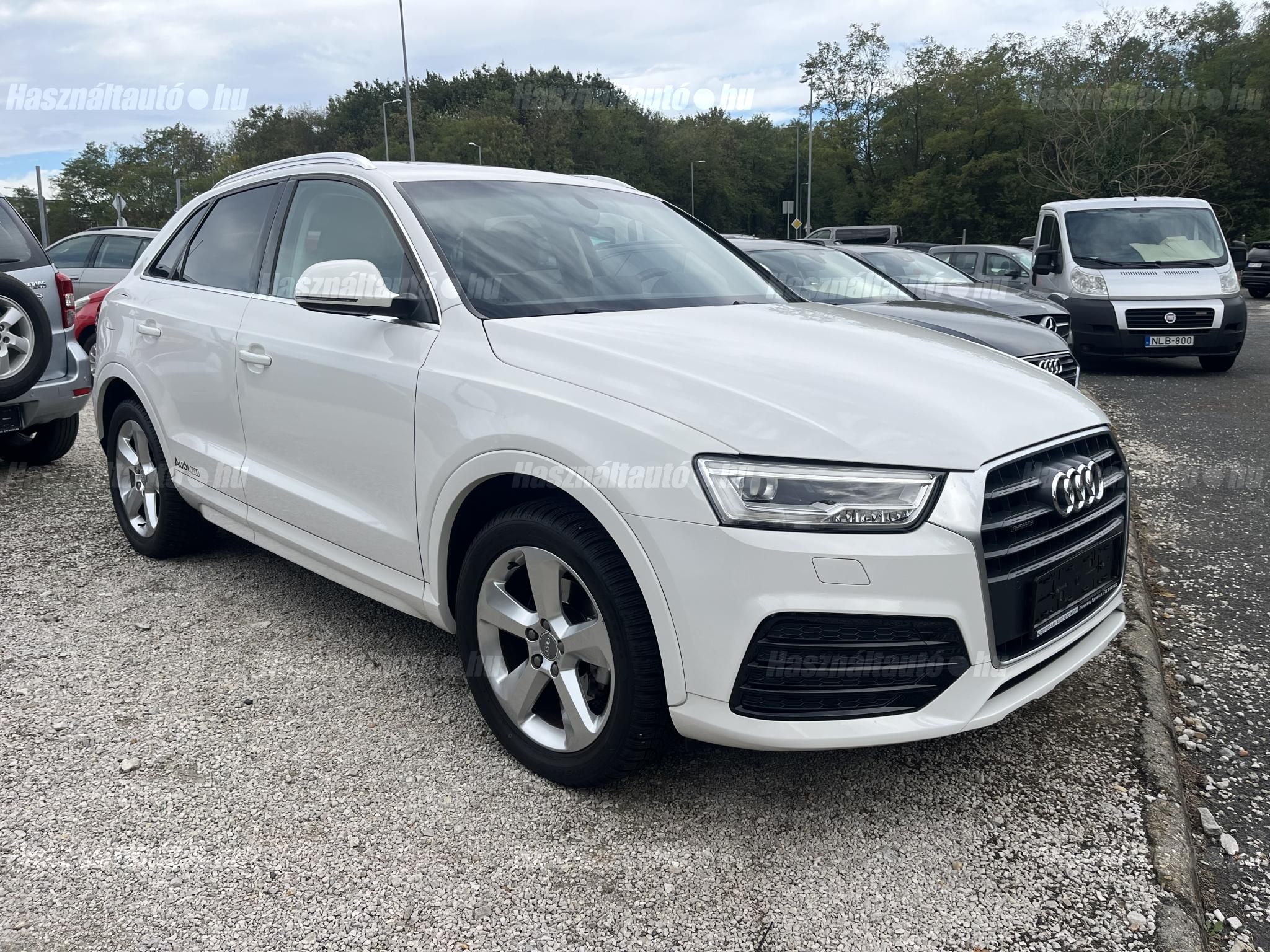 AUDI Q3 2018/3 - 1