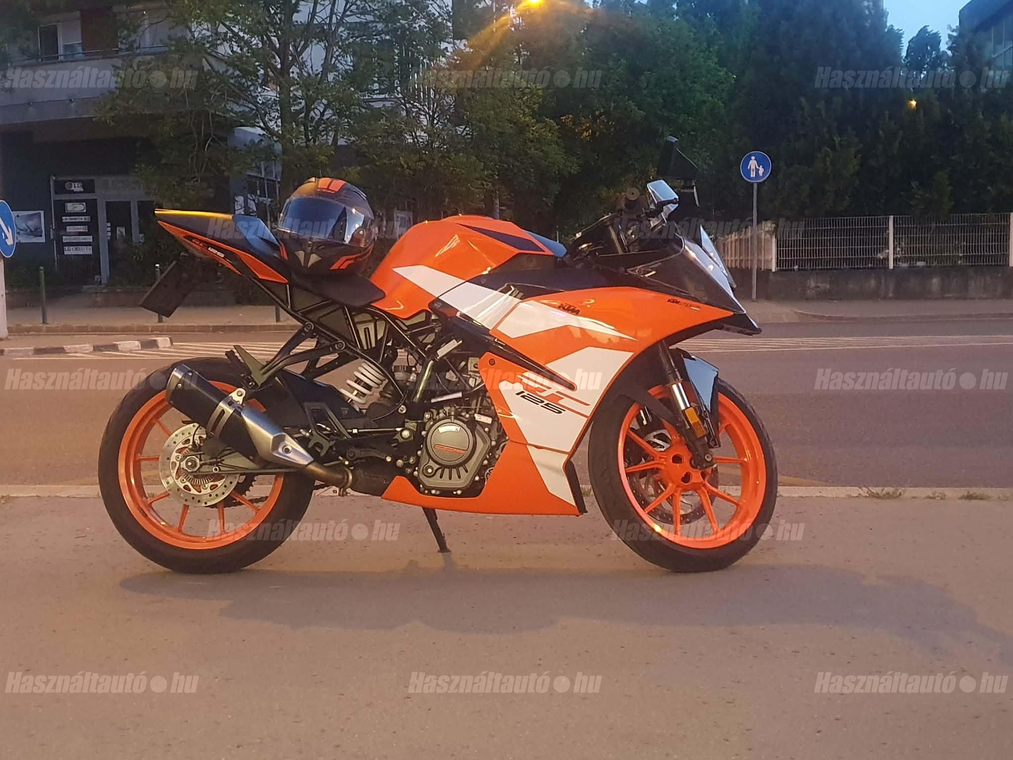 KTM 125 2017/11 - 1