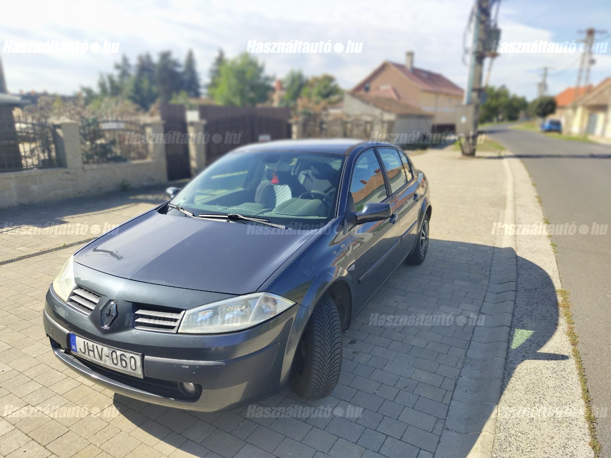 RENAULT MEGANE 2004/9 - 1
