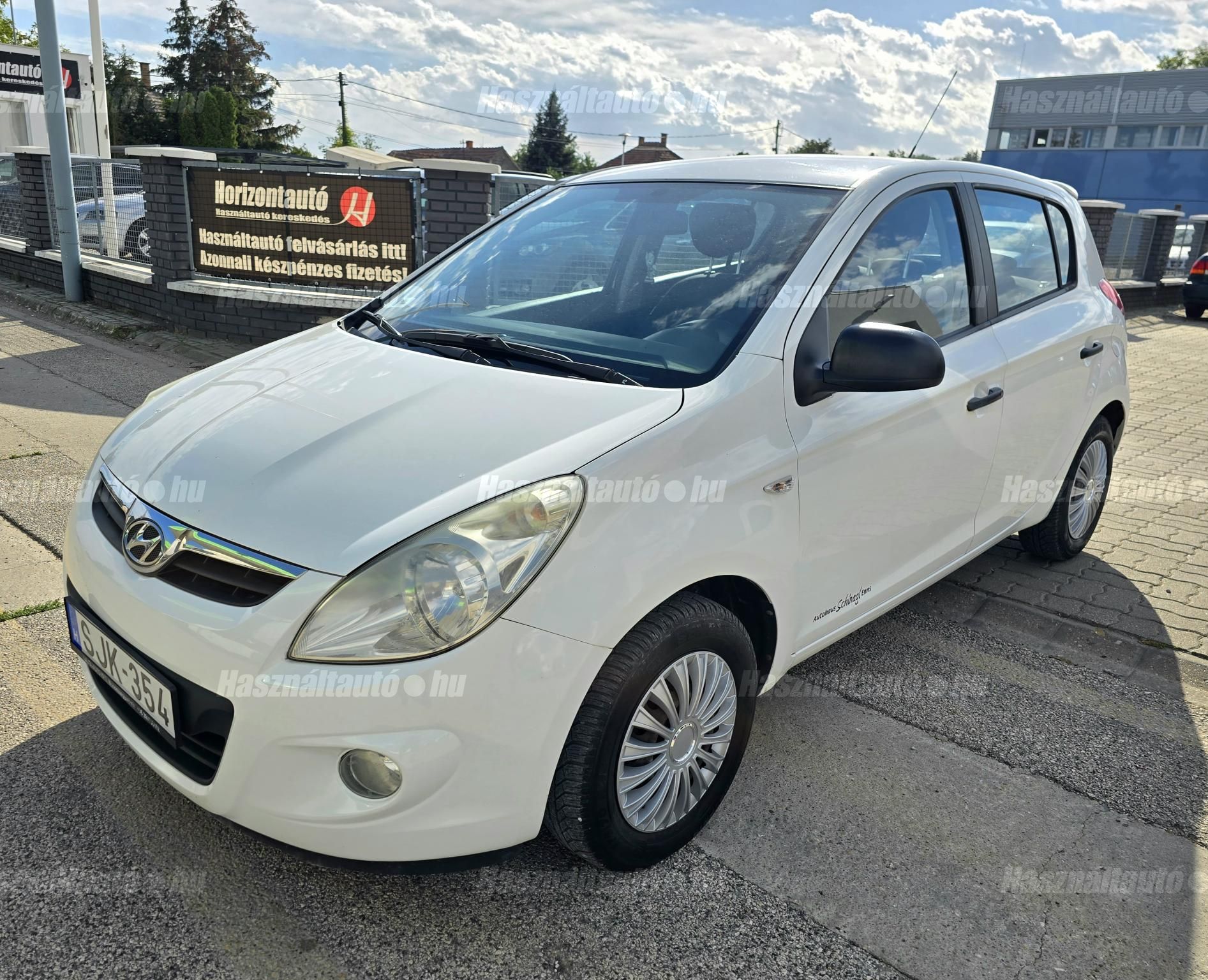 HYUNDAI I20 2010/12 - 1