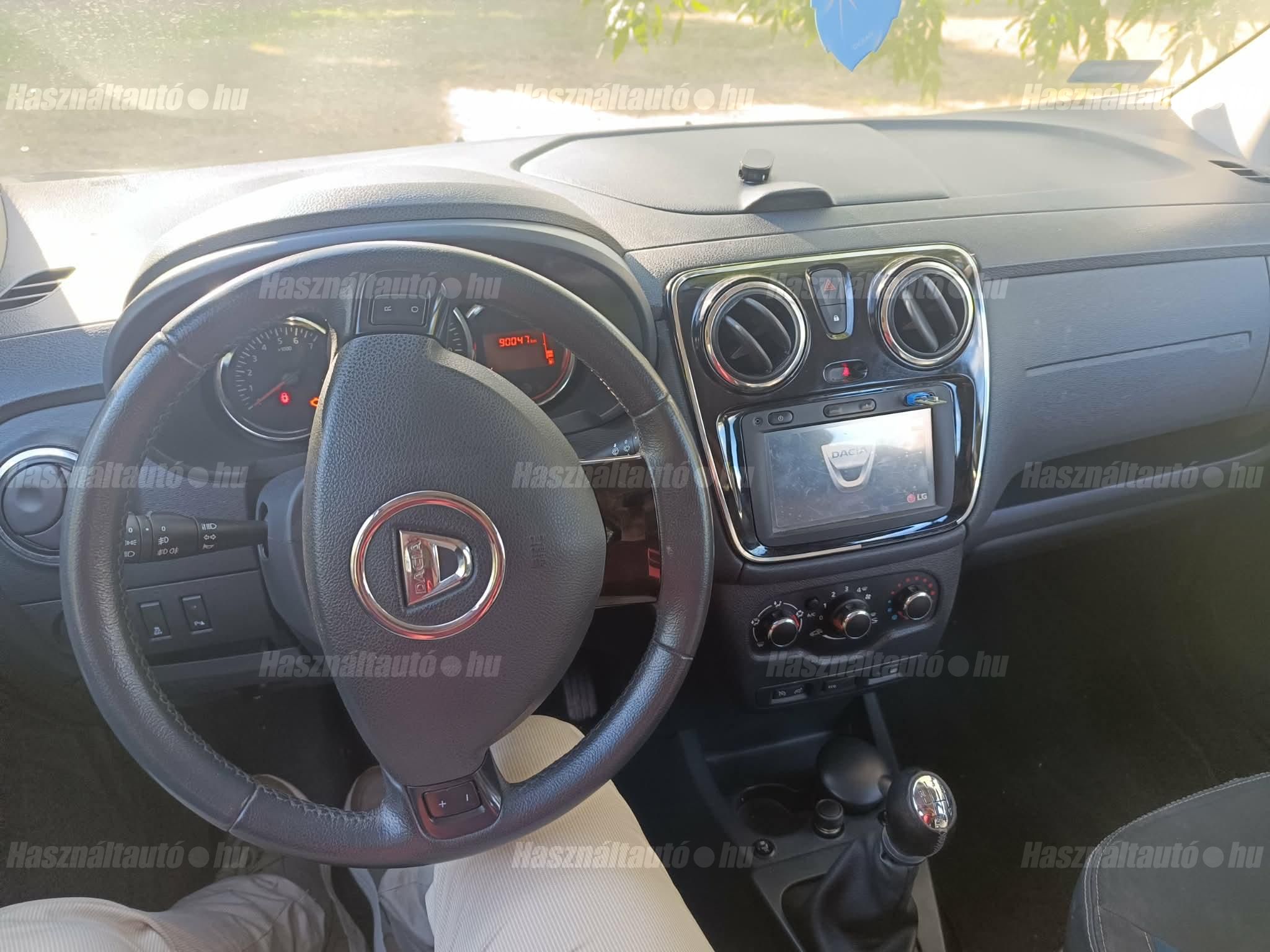 DACIA LODGY 2015/2 - 1