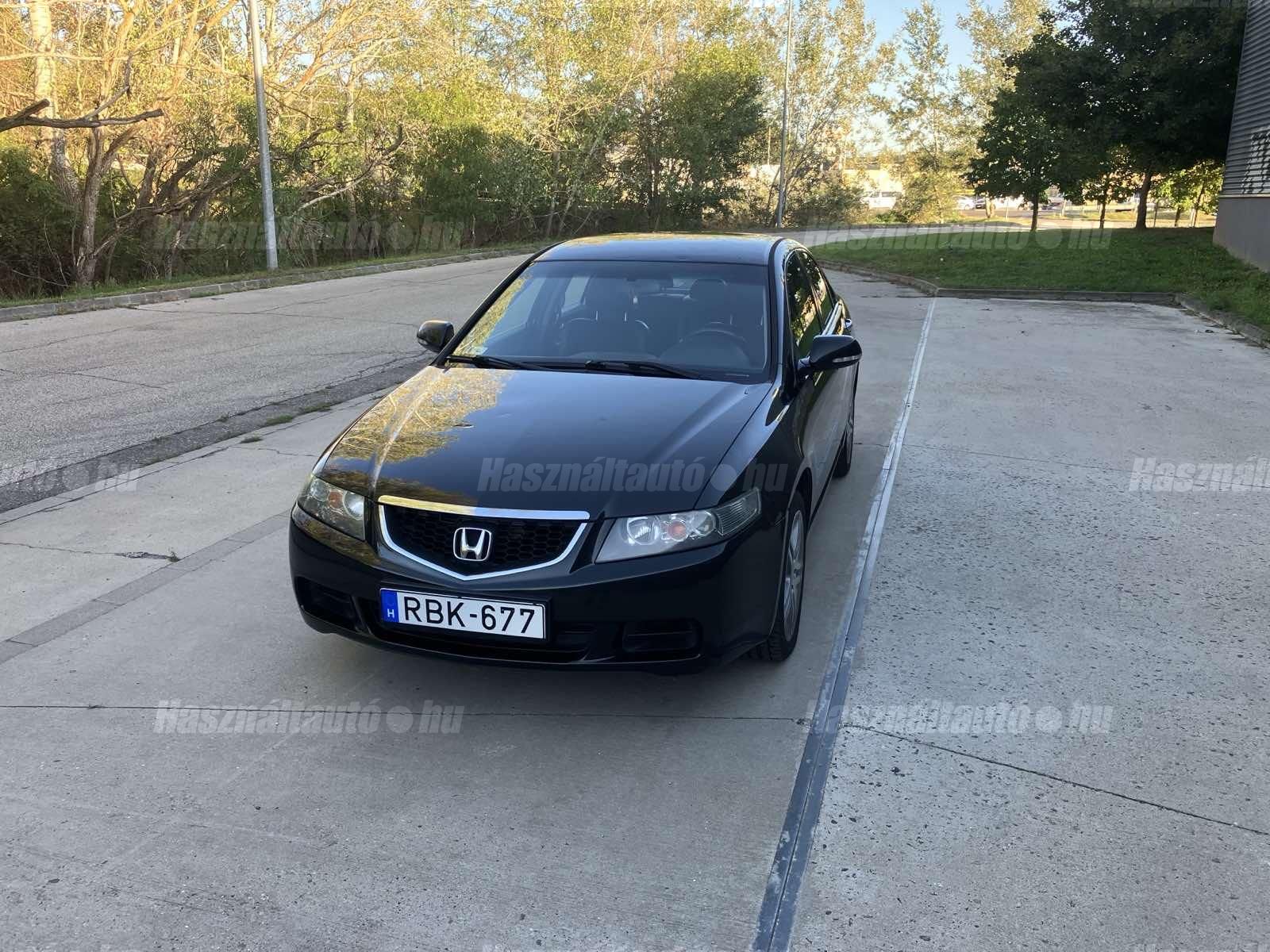HONDA ACCORD 2004/5 - 1