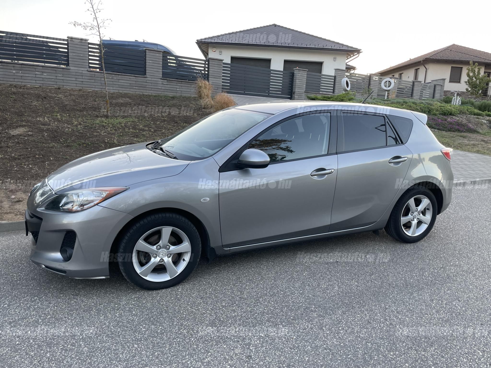 MAZDA 3 2012/10 - 1