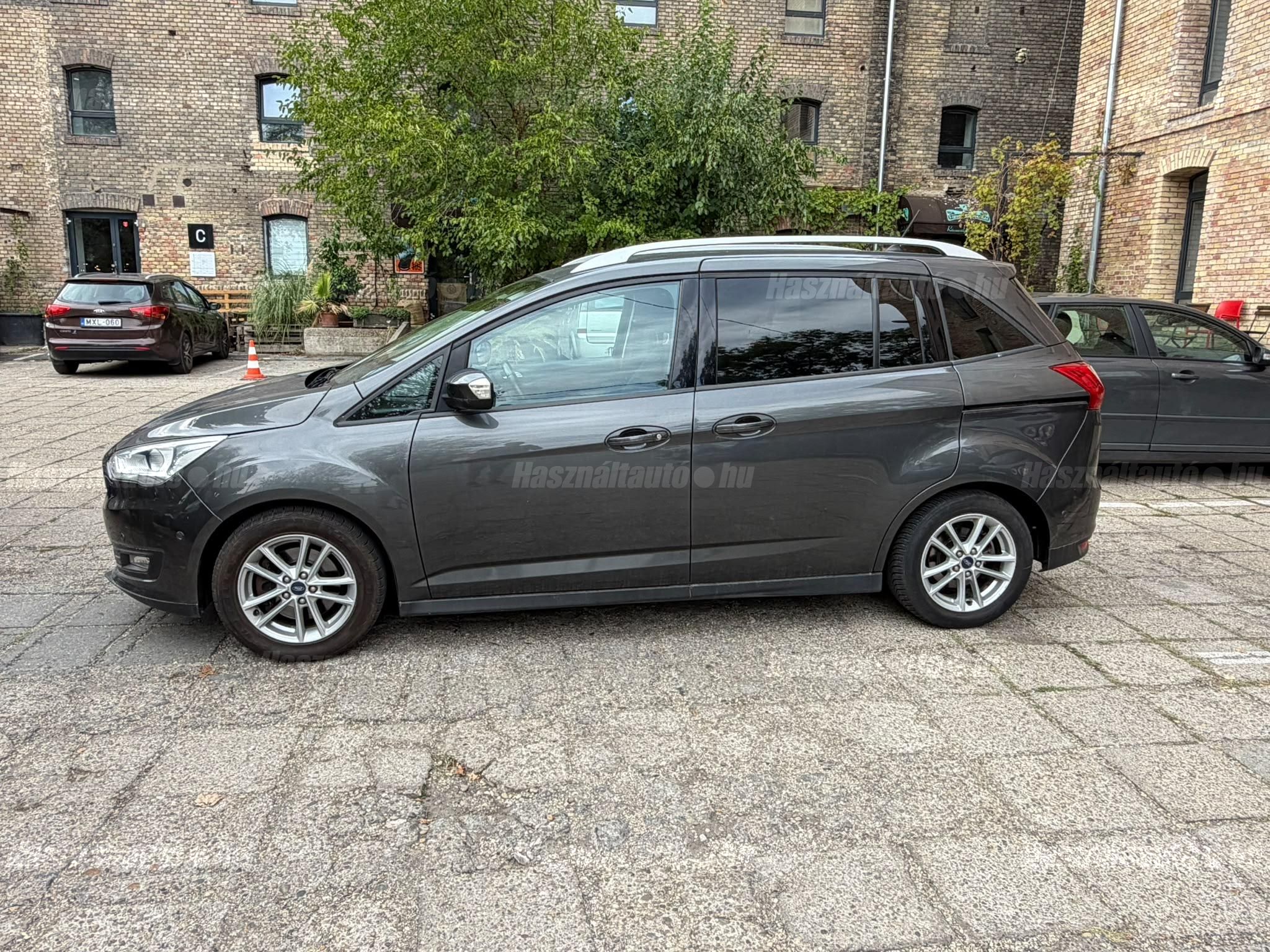 FORD C-MAX 2019 - 1