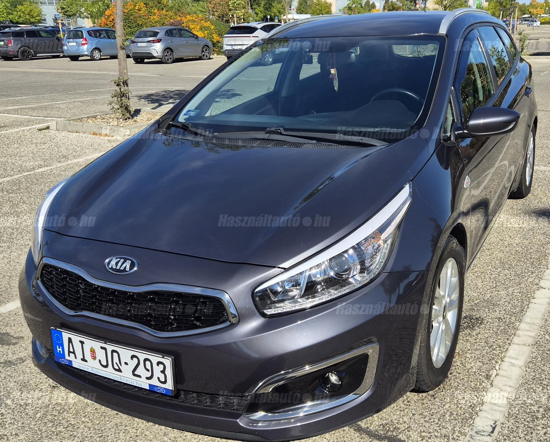 KIA CEE'D 2015/9 - 1