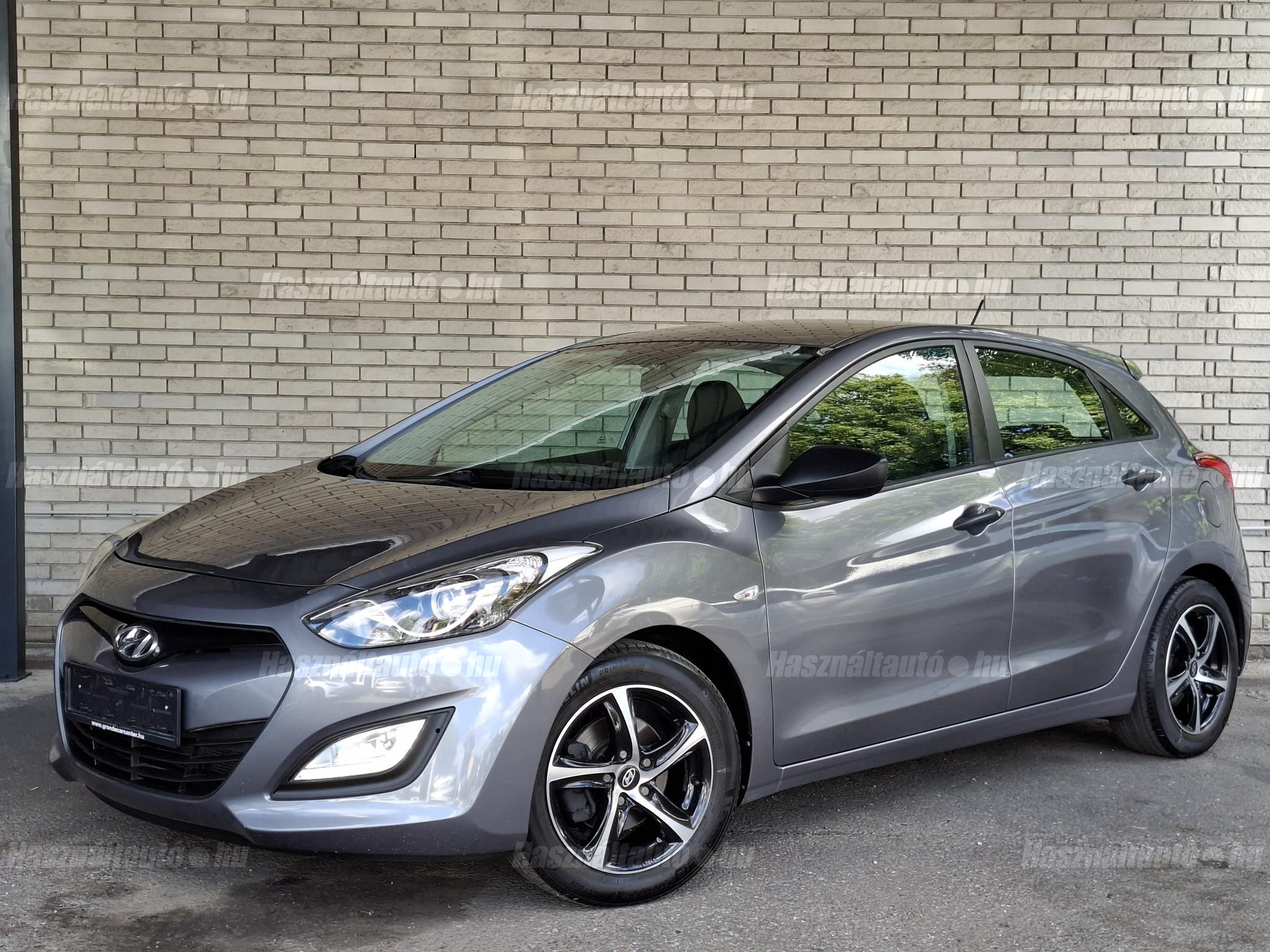 HYUNDAI I30 2013/2 - 1