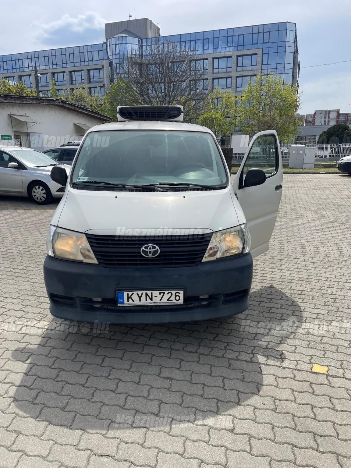 TOYOTA HIACE 2007 - 1