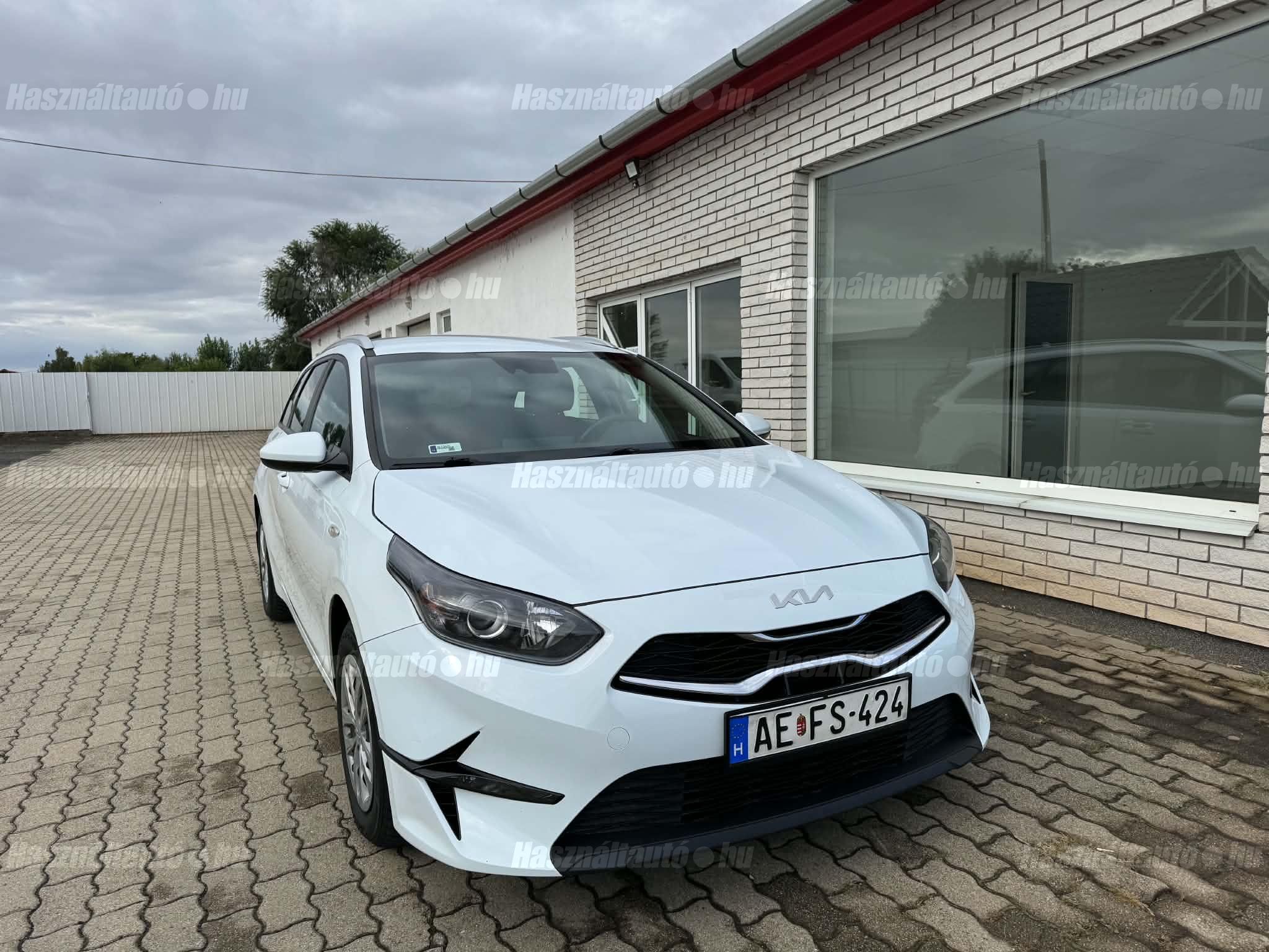 KIA CEE'D 2023/10 - 1