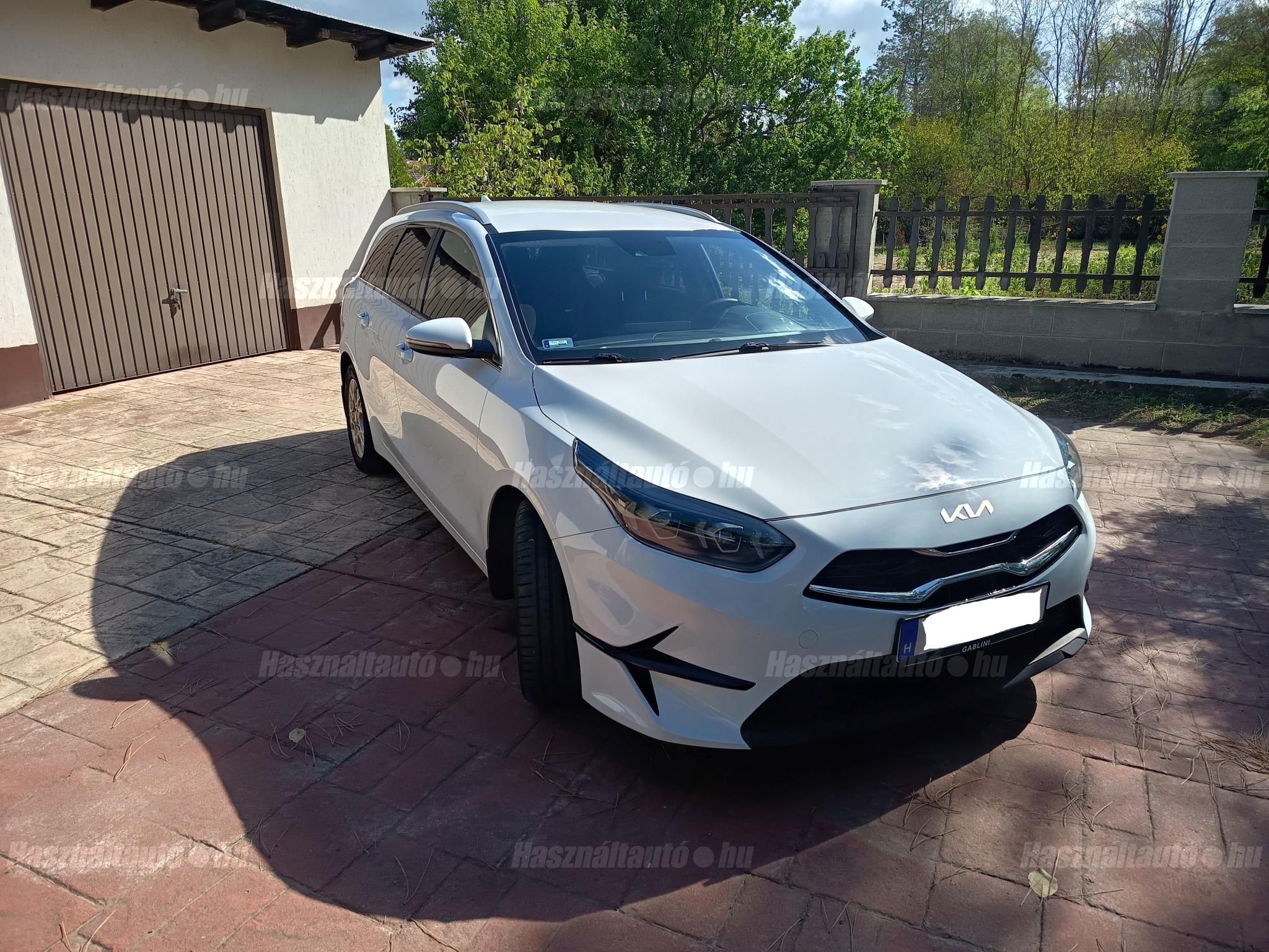 KIA CEE'D 2021 - 1