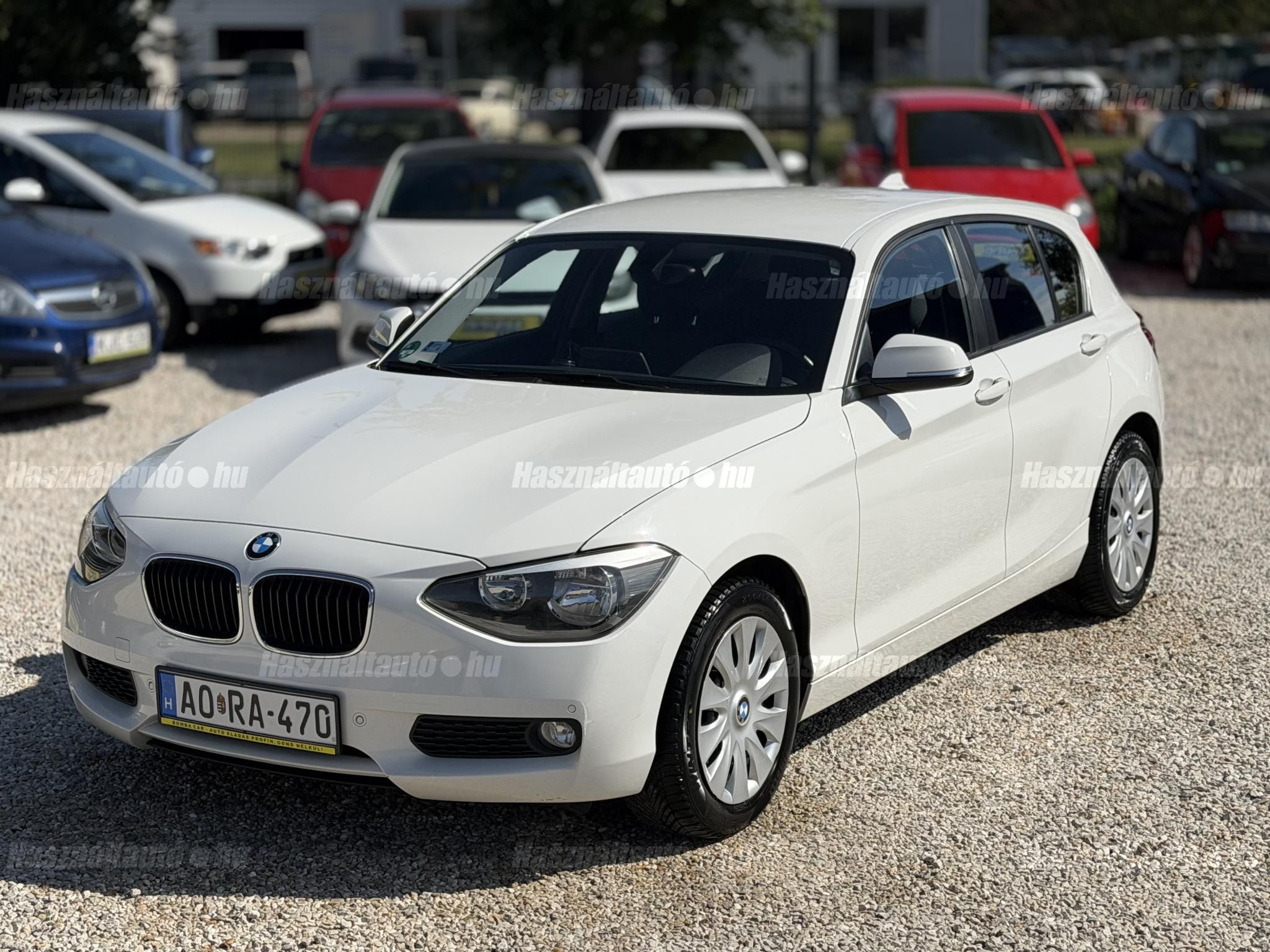 BMW 118 2014/4 - 1