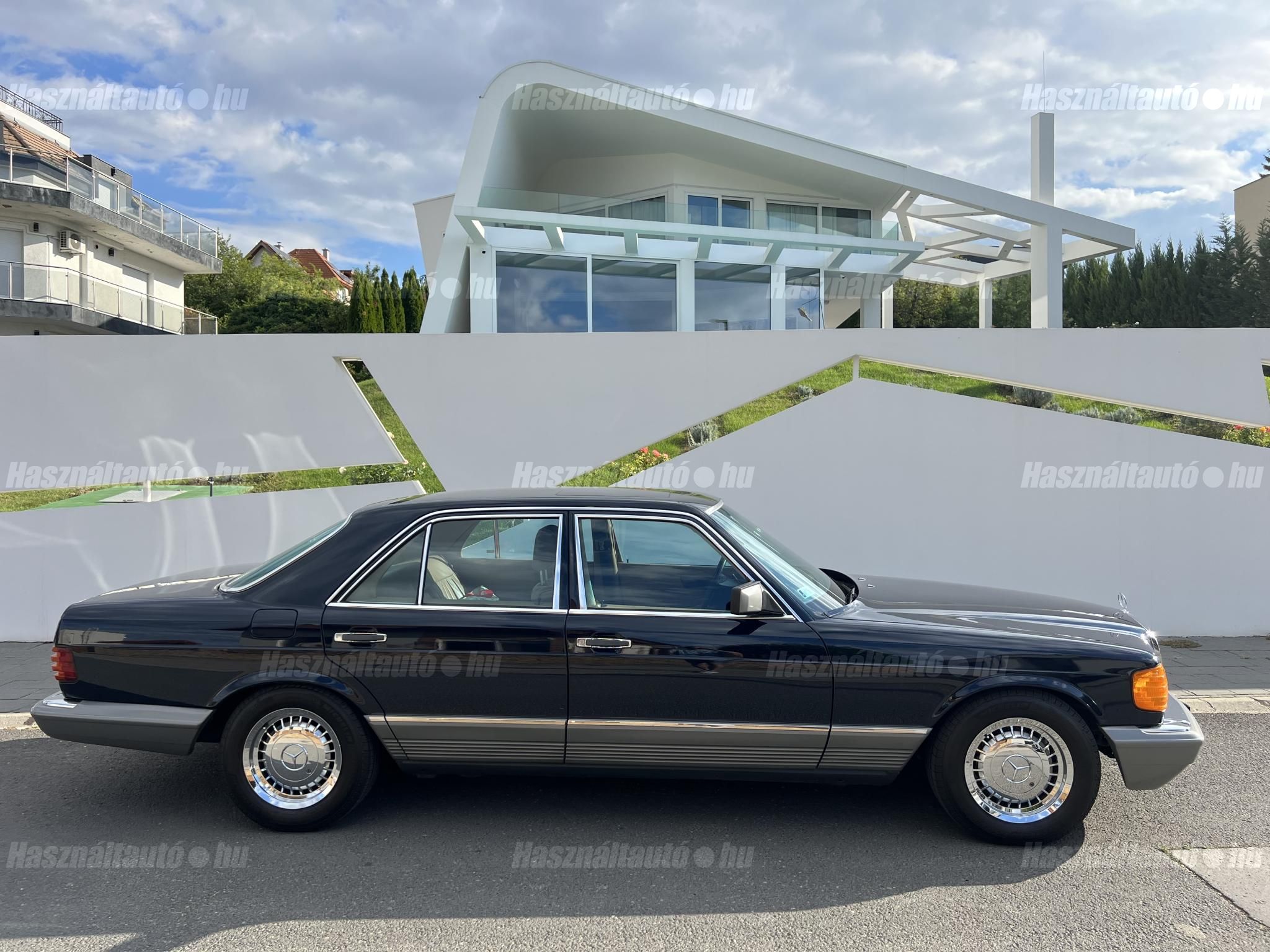 MERCEDES-BENZ W 126 1983/12 - 1