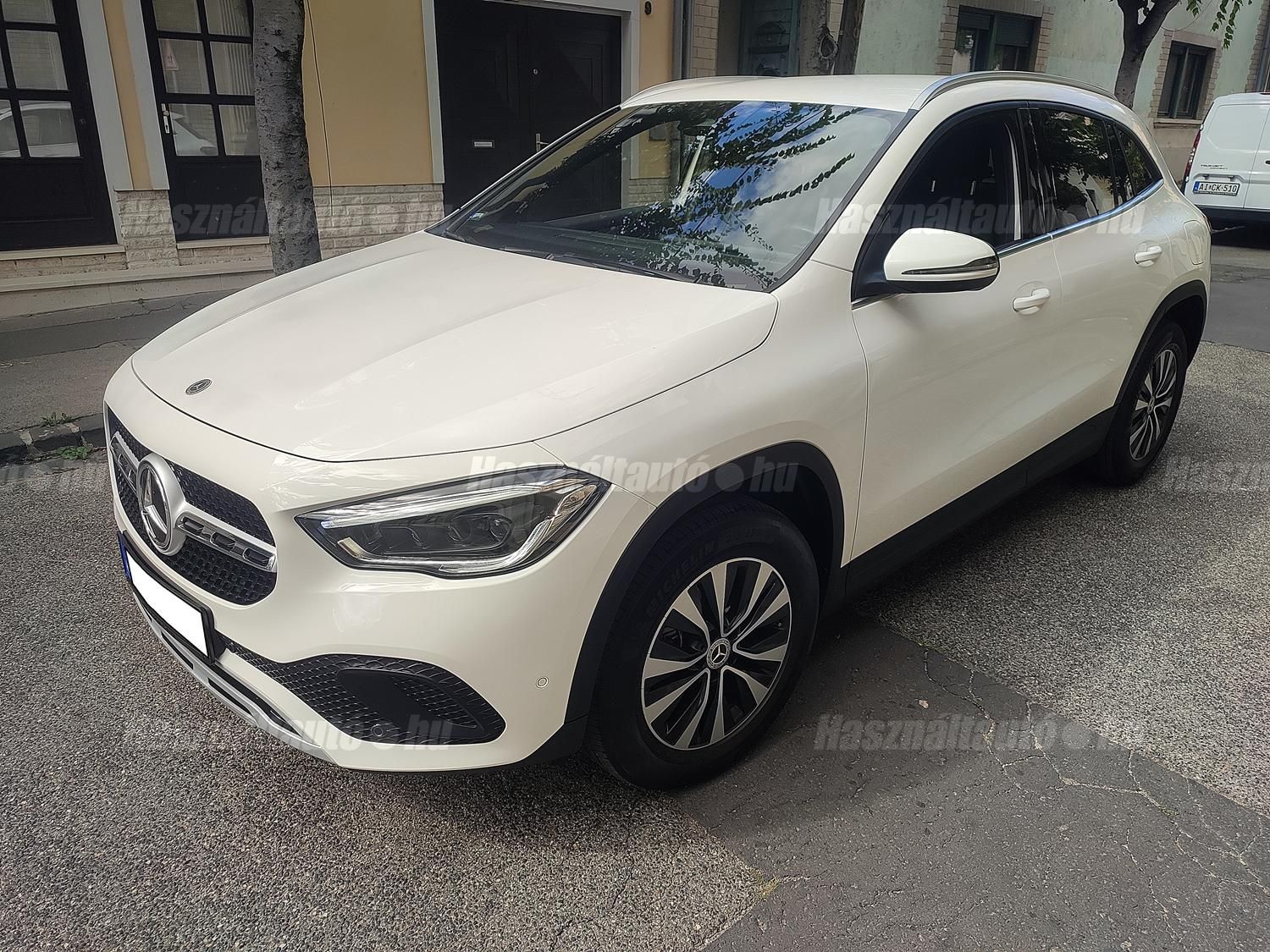 MERCEDES-BENZ GLA 200 2020/10 - 1