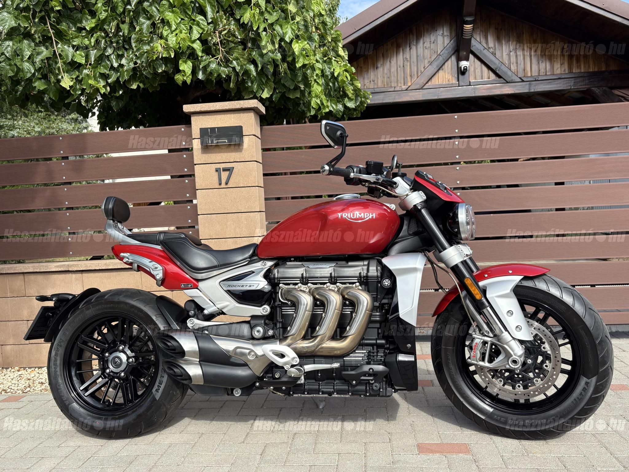 TRIUMPH ROCKET 2020 - 1