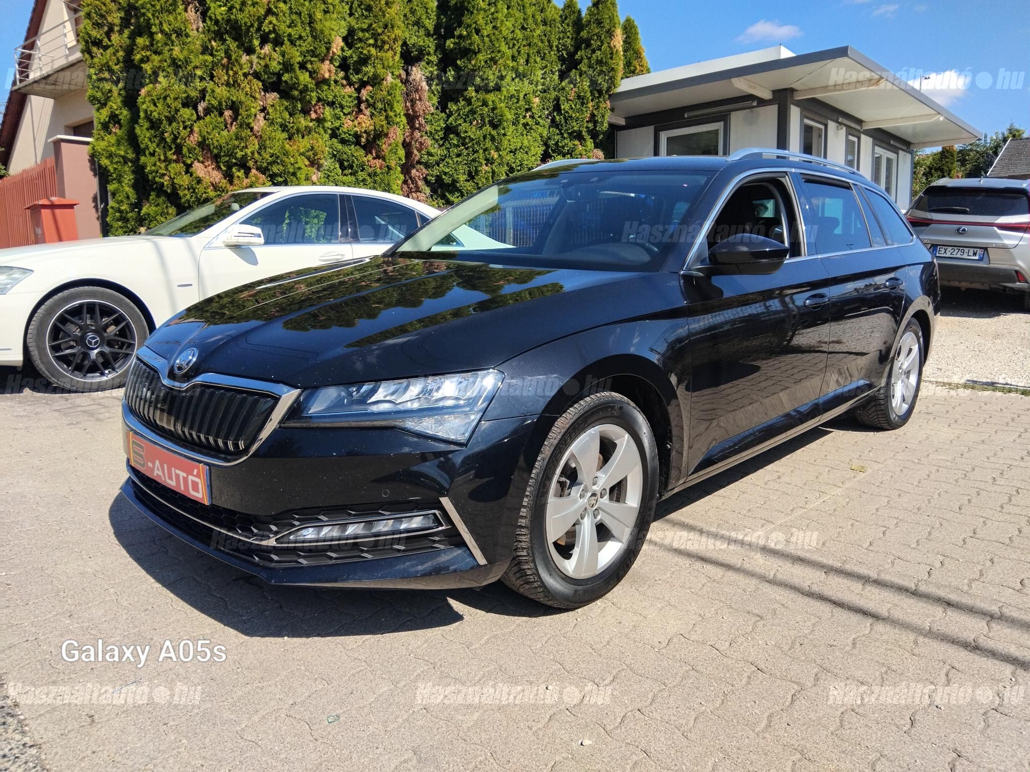 SKODA SUPERB 2021/7 - 1