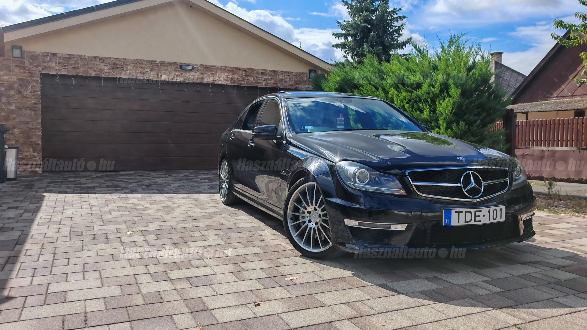 MERCEDES-BENZ C 63 AMG 2013/10 - 1