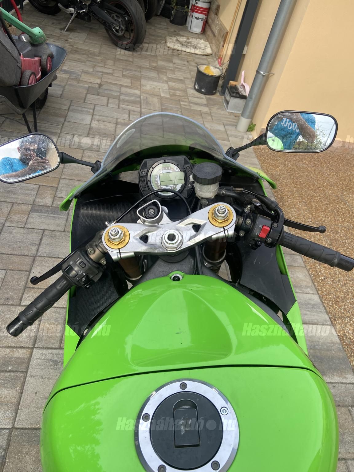 KAWASAKI ZX-6R (NINJA) 2005/3 - 1