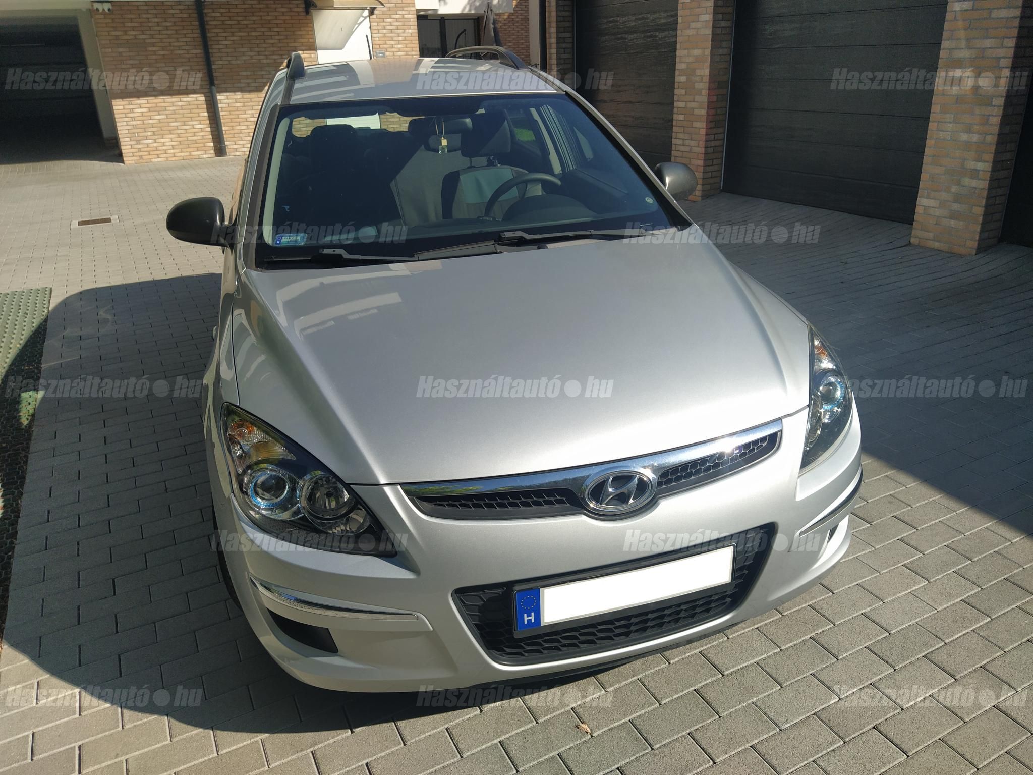 HYUNDAI I30 2009/12 - 1