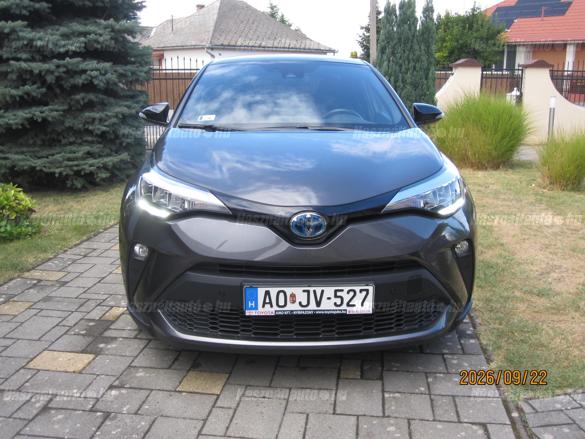 TOYOTA C-HR 2022 - 1
