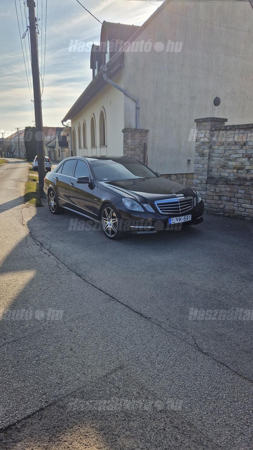MERCEDES-BENZ E 350 2011/10 - 1