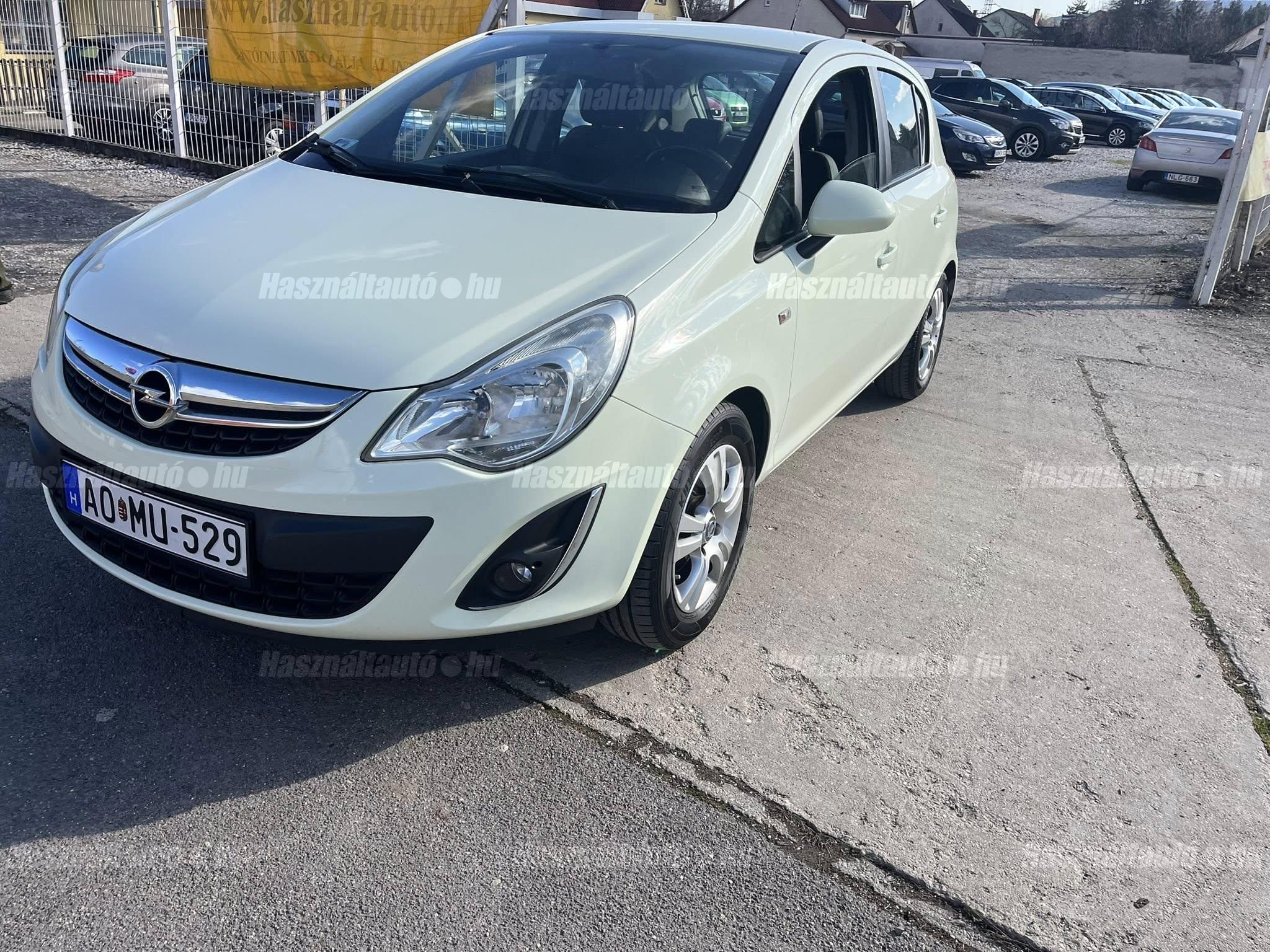 OPEL CORSA D 2012/6 - 1