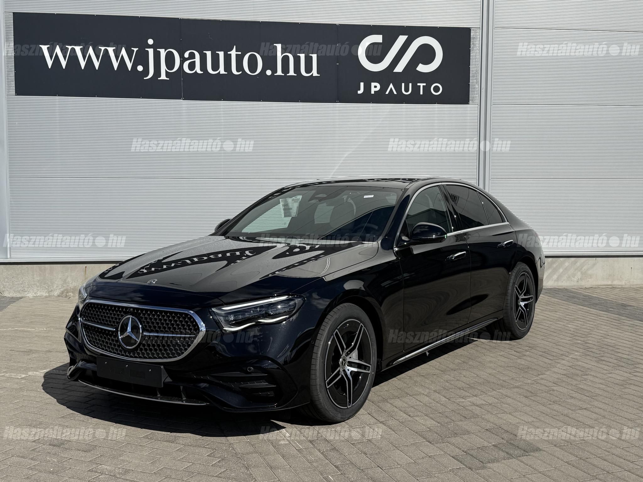 MERCEDES-BENZ E 220 2026 - 1