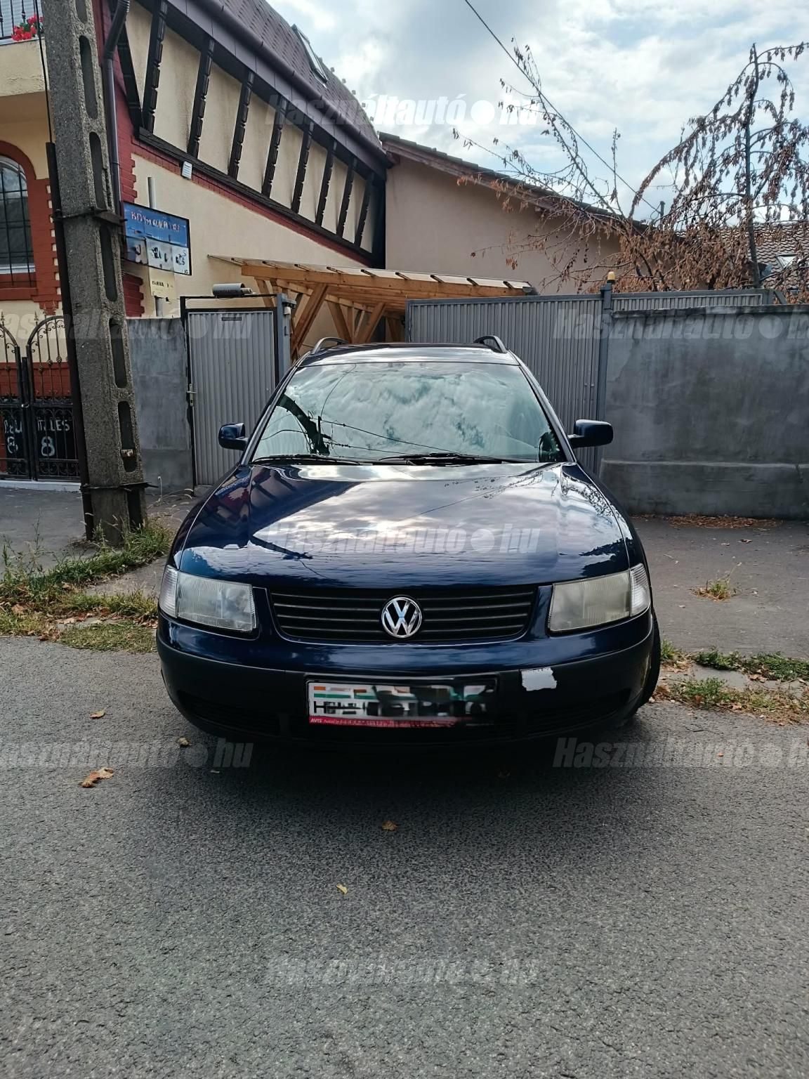 VOLKSWAGEN PASSAT 2000/8 - 1