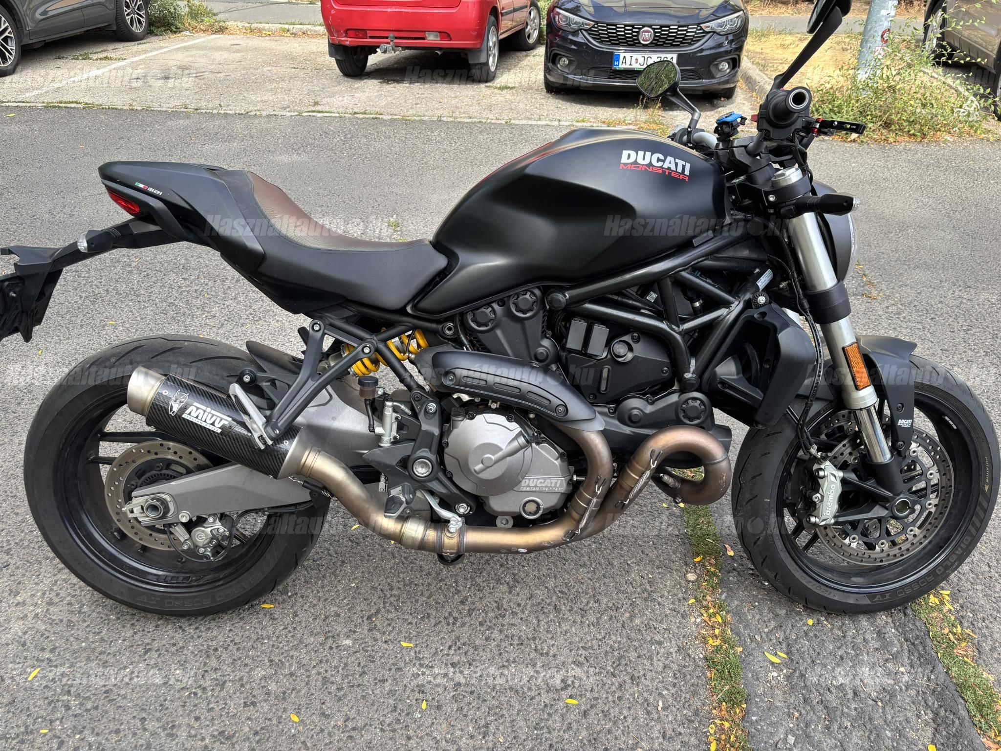 DUCATI MONSTER 821 2018/8 - 1