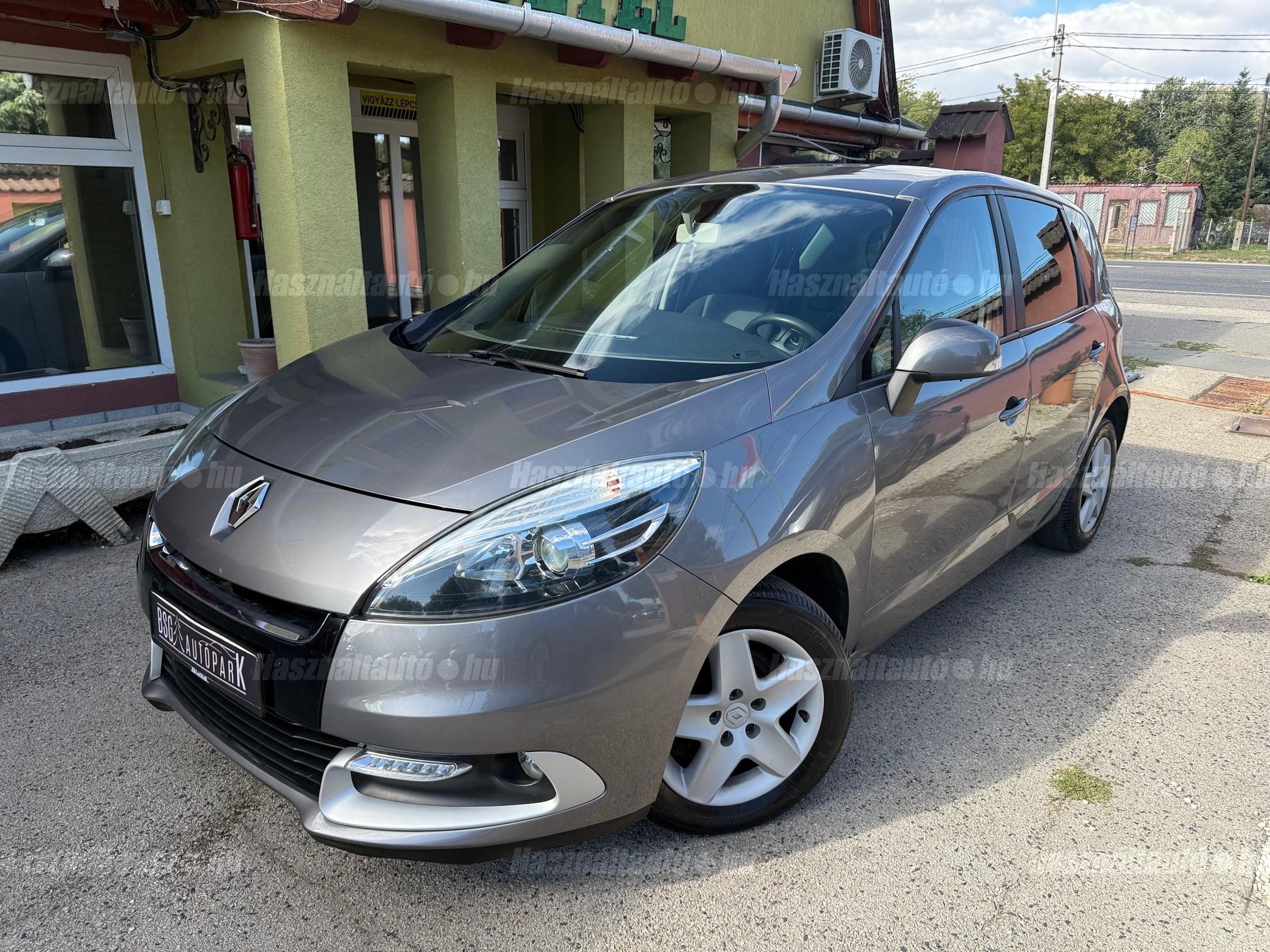 RENAULT SCENIC 2012/5 - 1