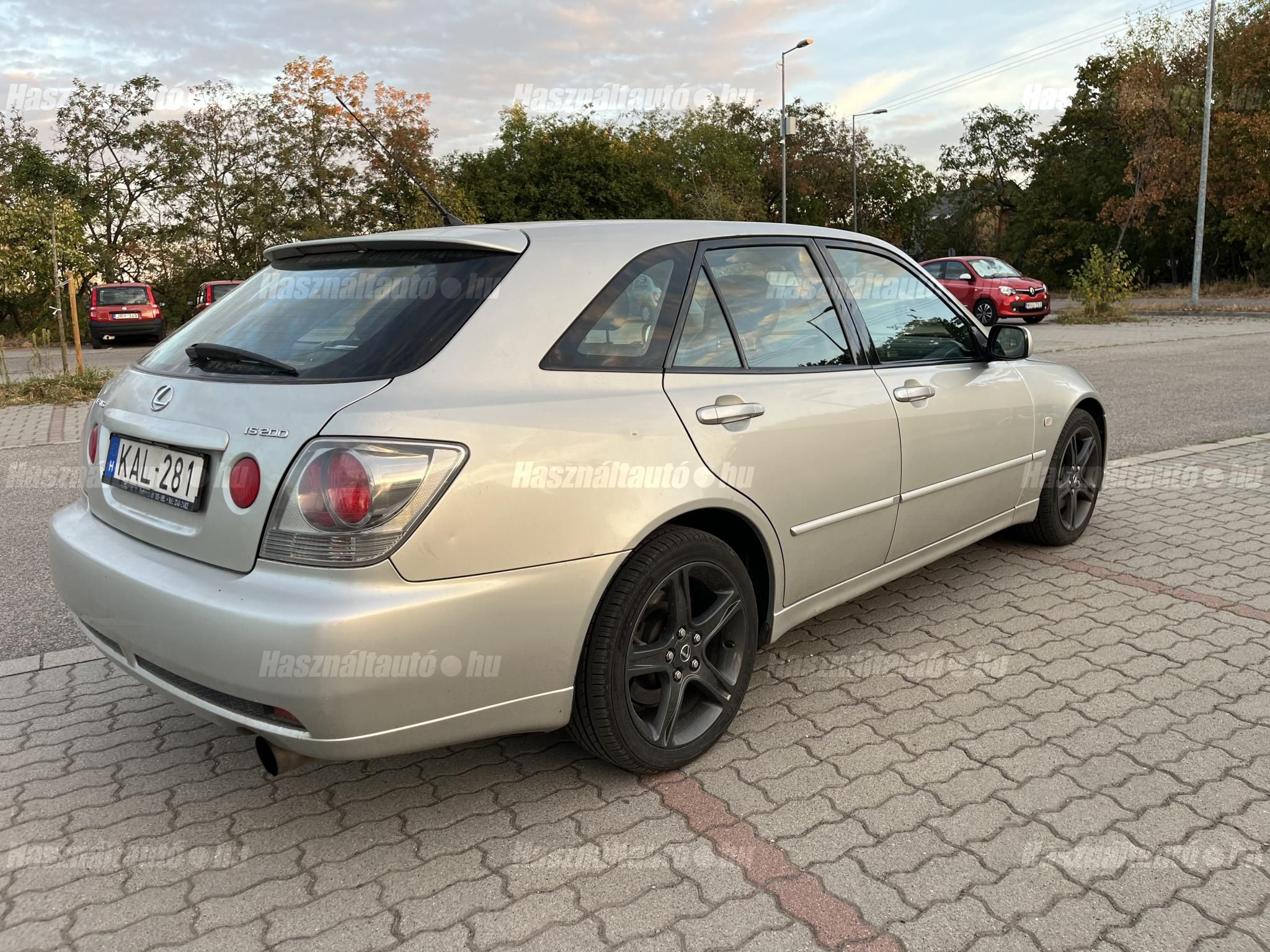 LEXUS IS 2003/12 - 1